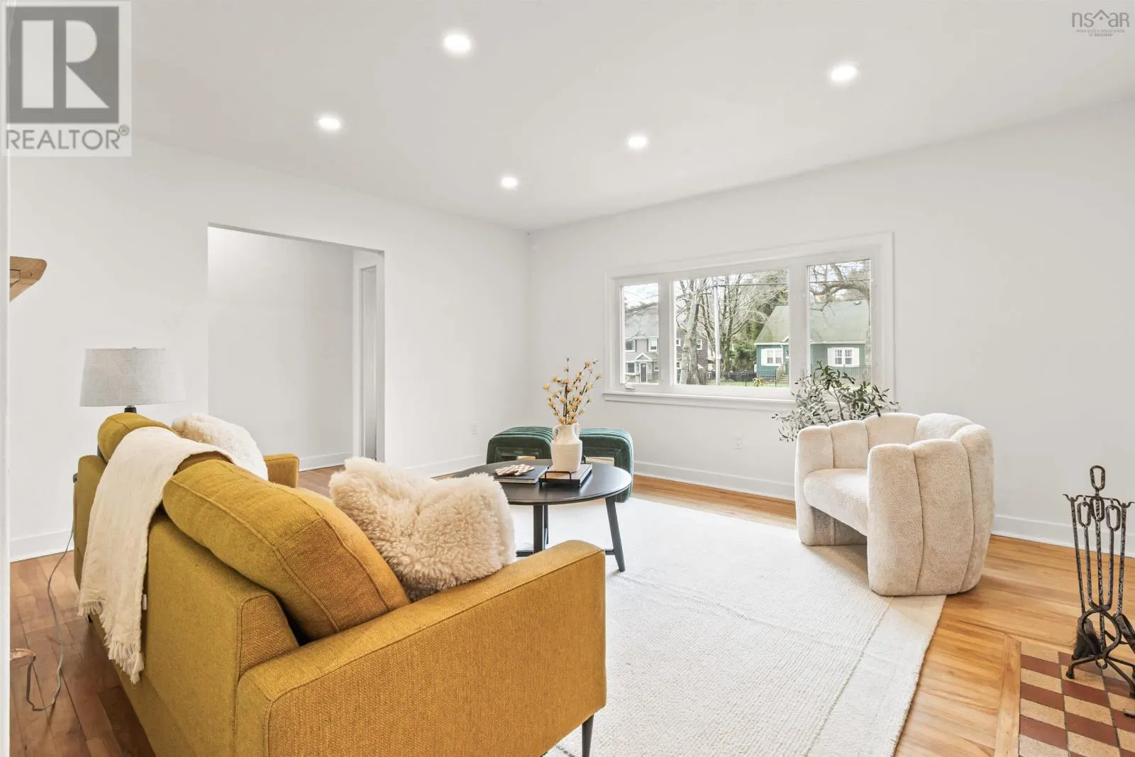 2935 Joseph Howe Drive