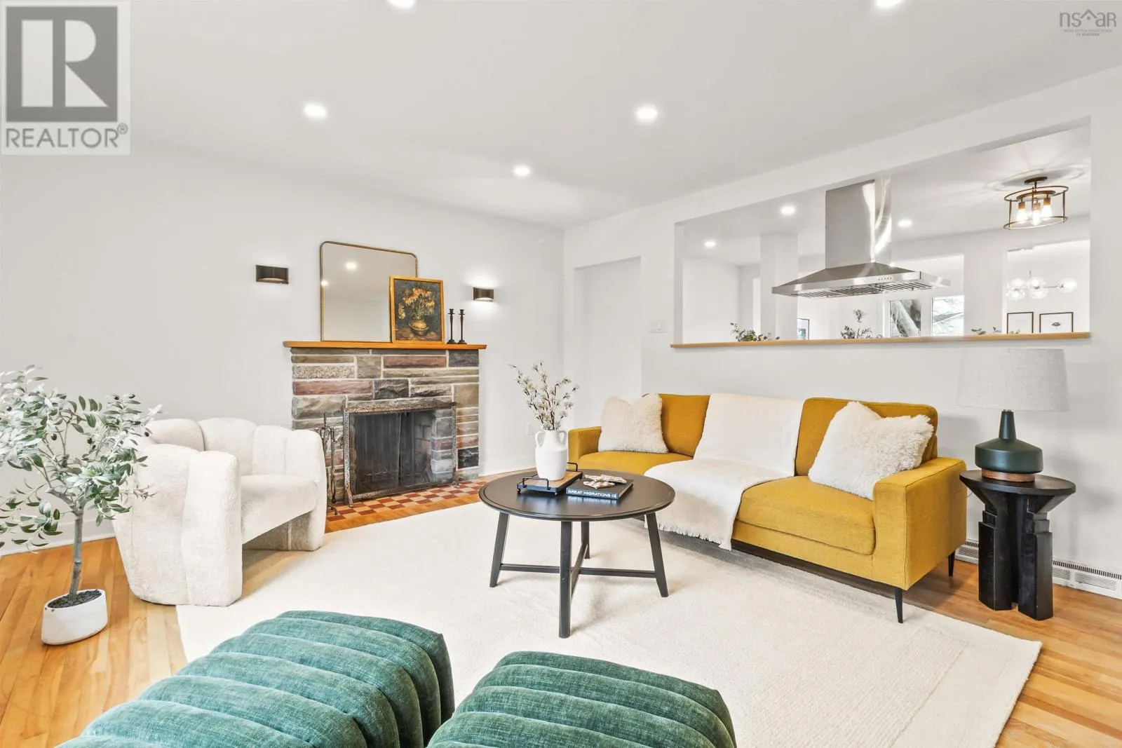 2935 Joseph Howe Drive