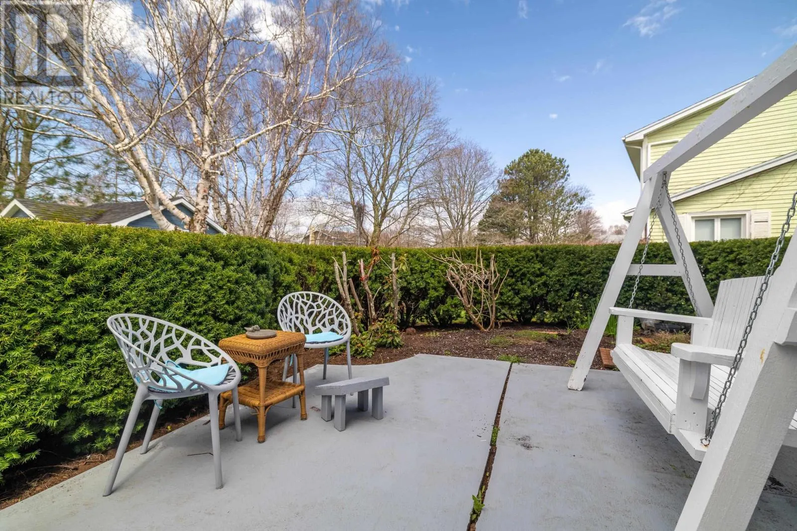 33 St Claire Avenue
