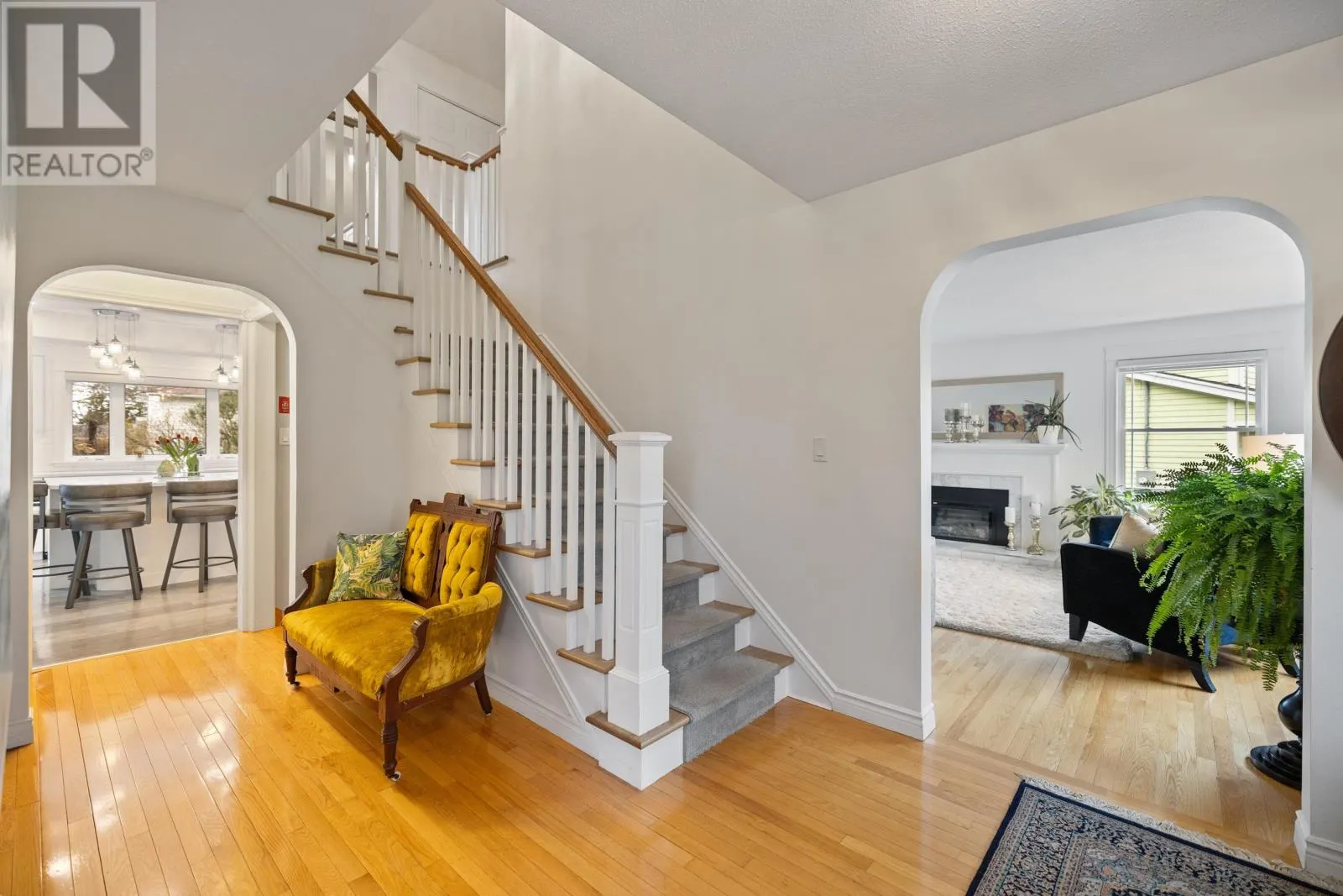 33 St Claire Avenue