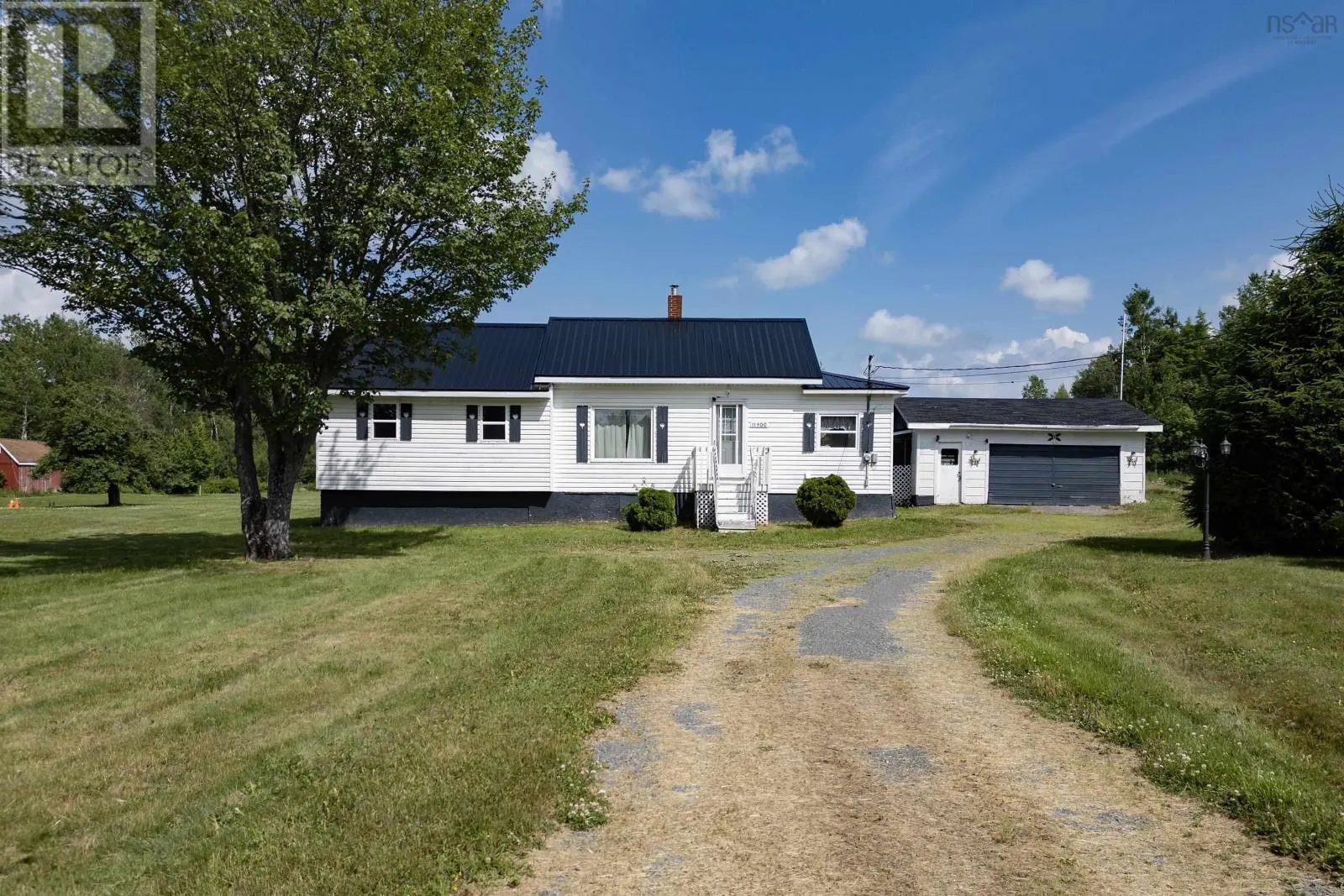 11900 Highway 2