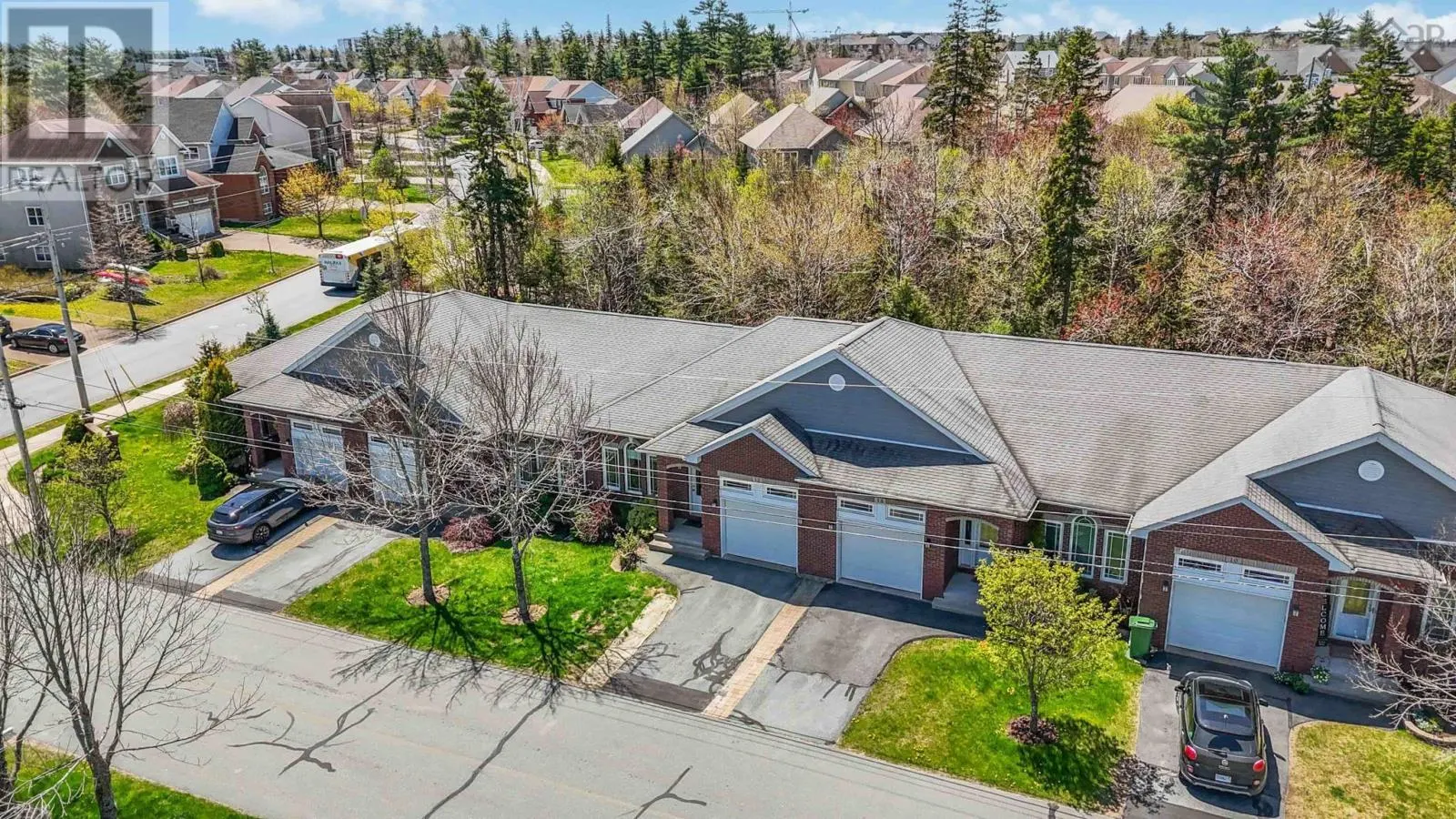 12 Kirkwood Court