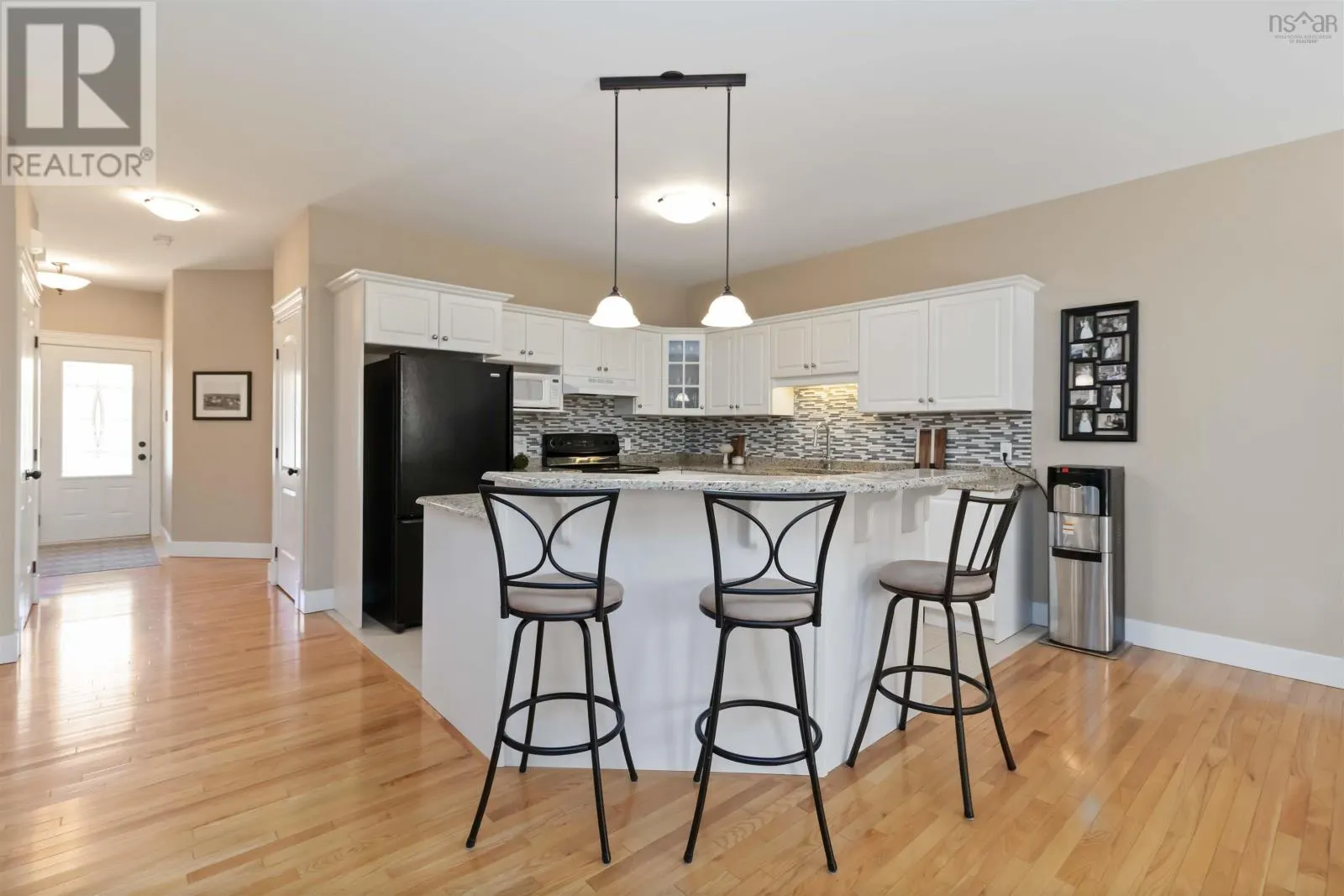 12 Kirkwood Court