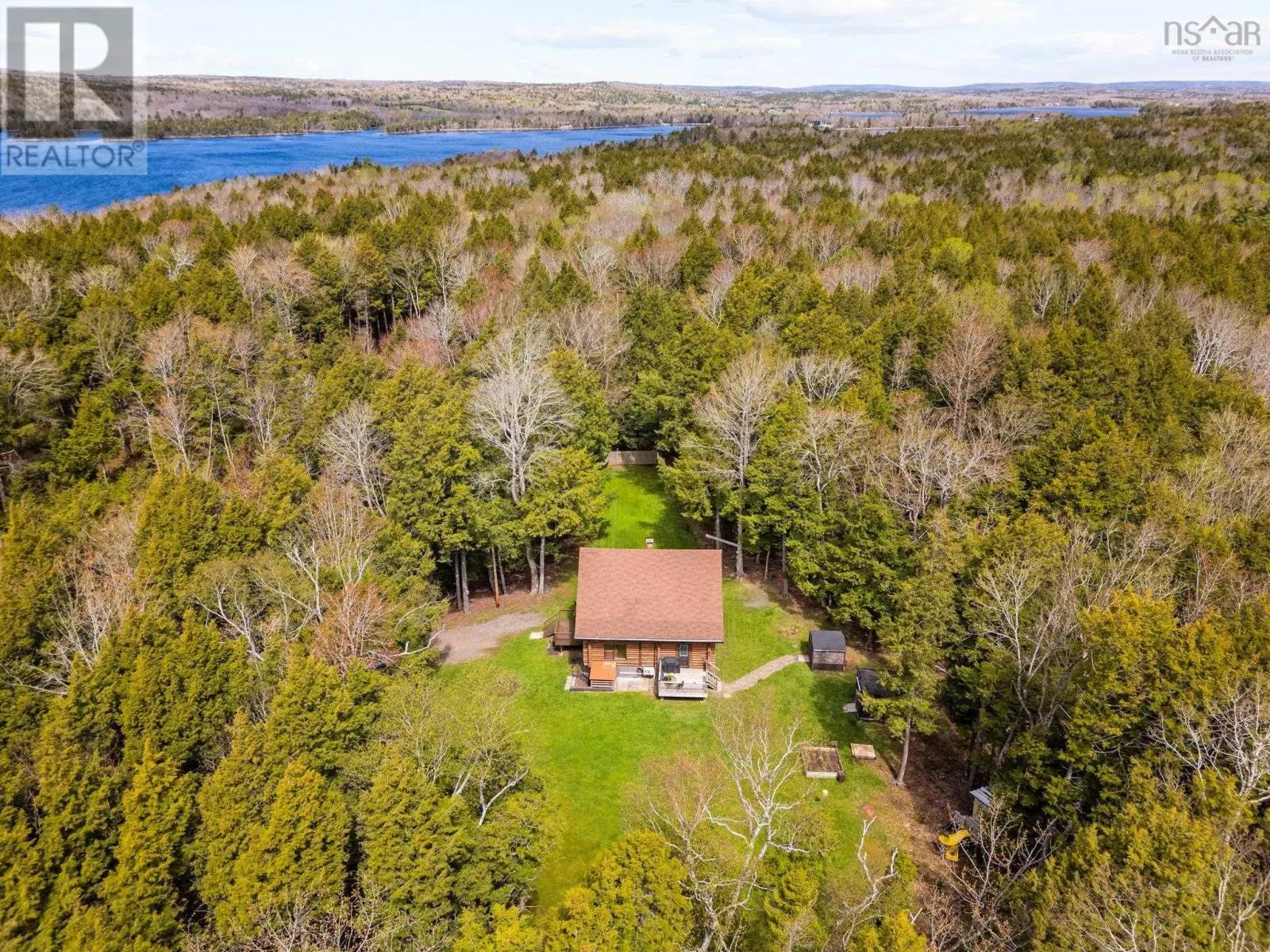 30 Deep Woods Lane