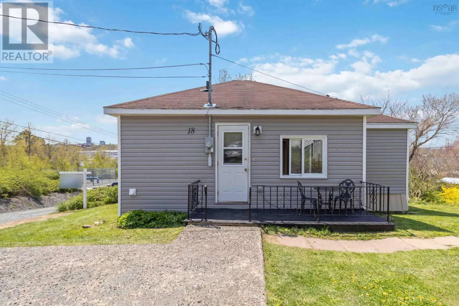 18 Nivens Avenue
