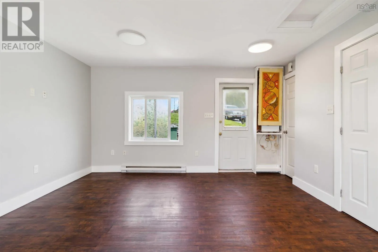 18 Nivens Avenue