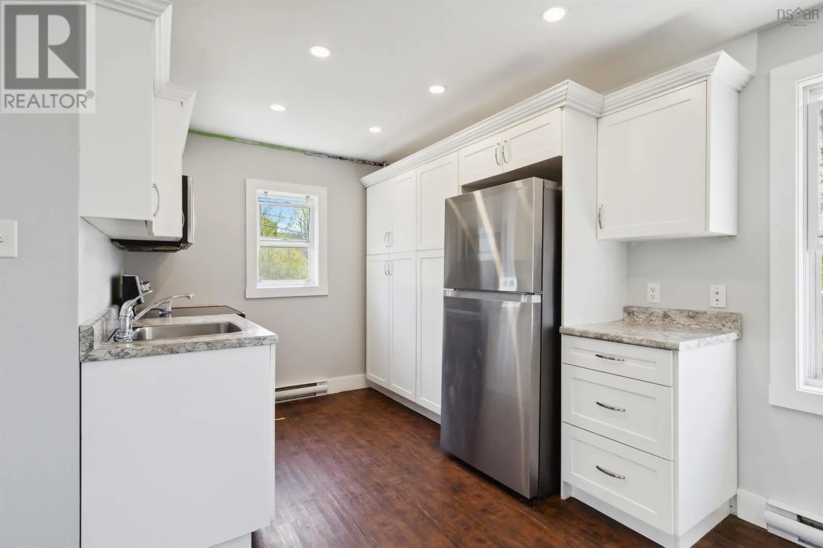 18 Nivens Avenue