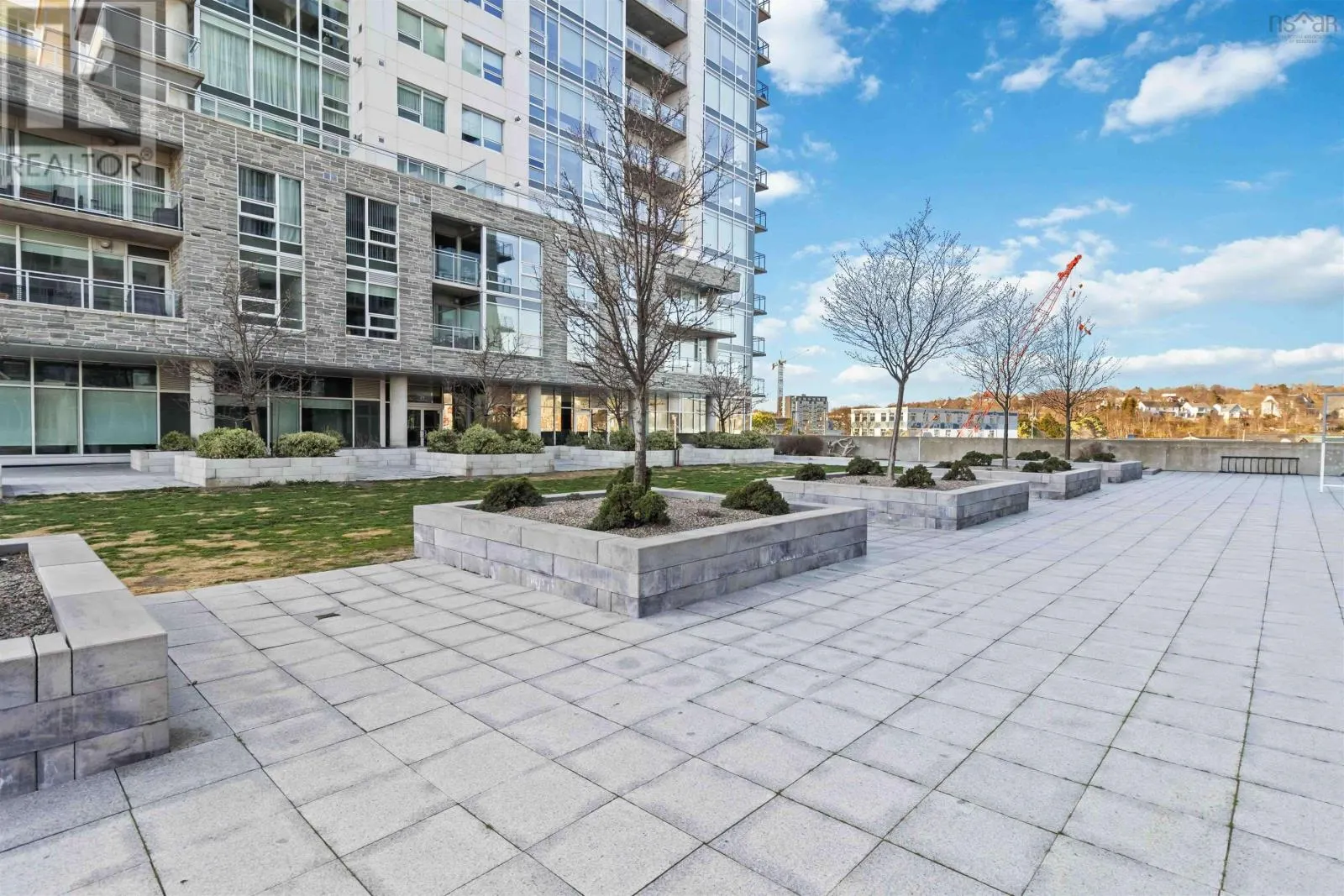 704 31 Kings Wharf Place
