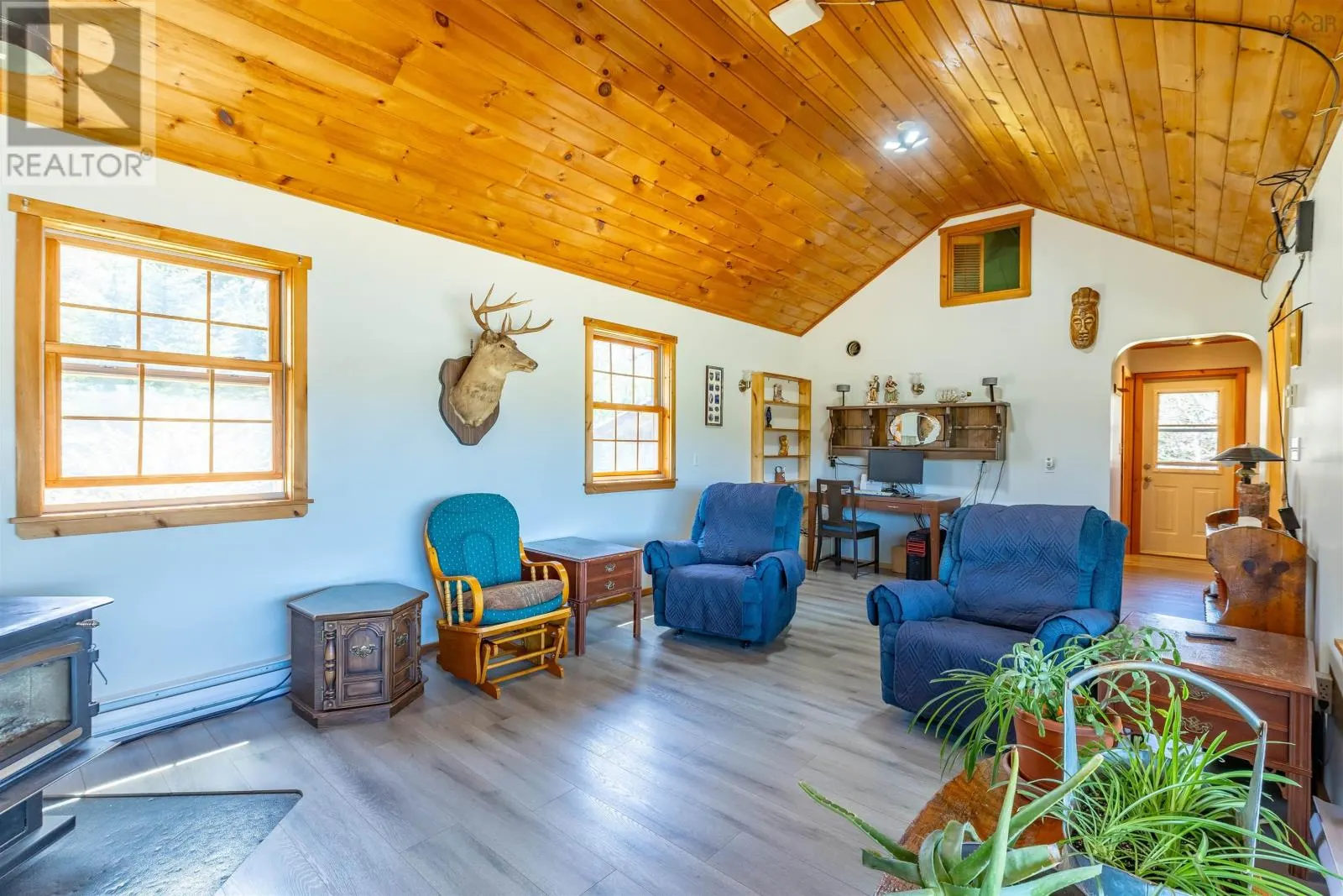 1202 Boutilier Branch Road