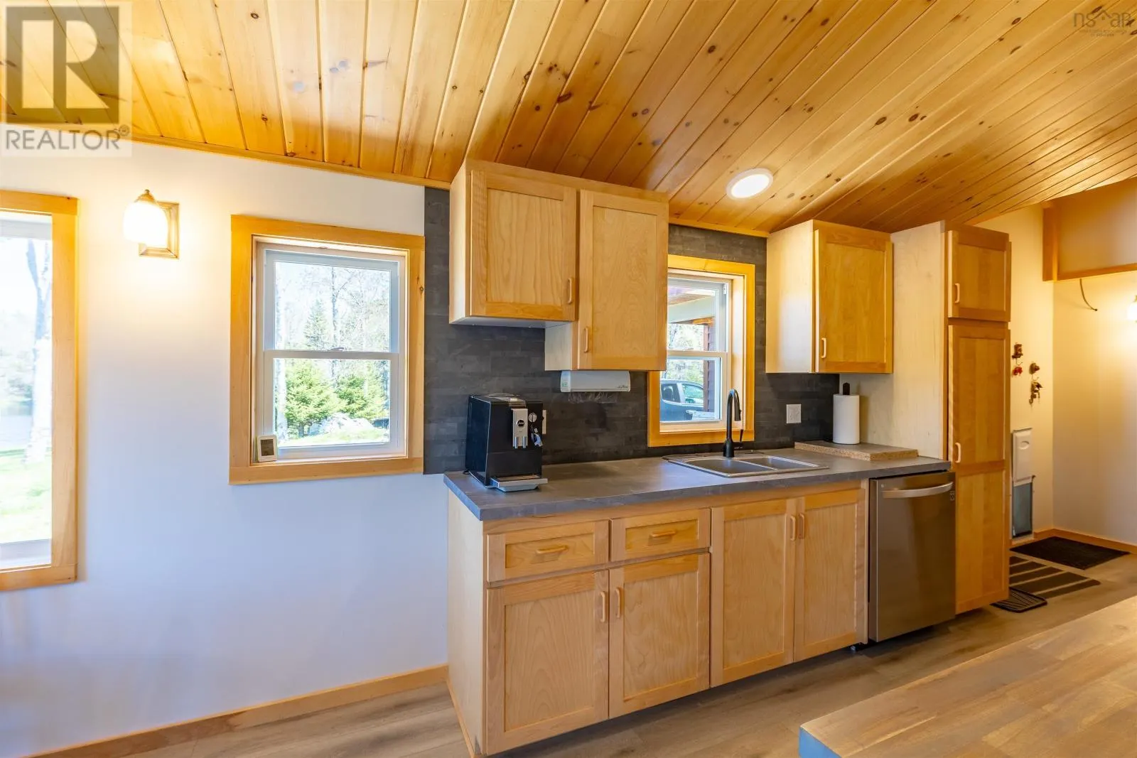 1202 Boutilier Branch Road