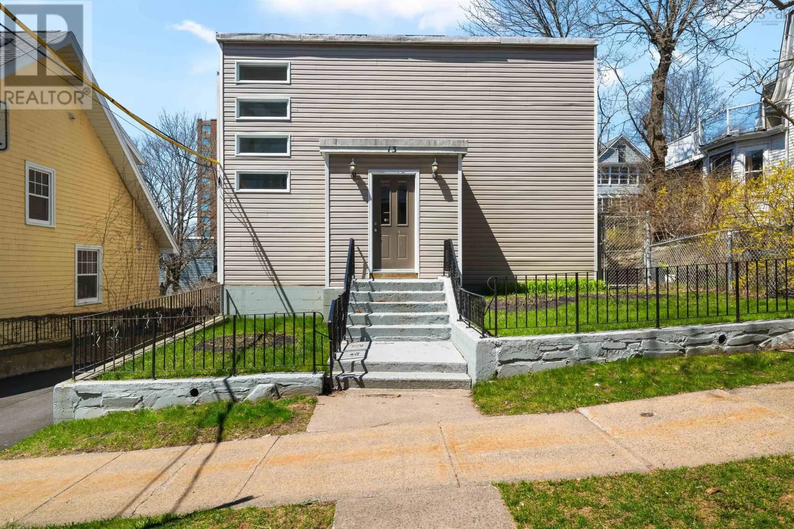 13 North Street