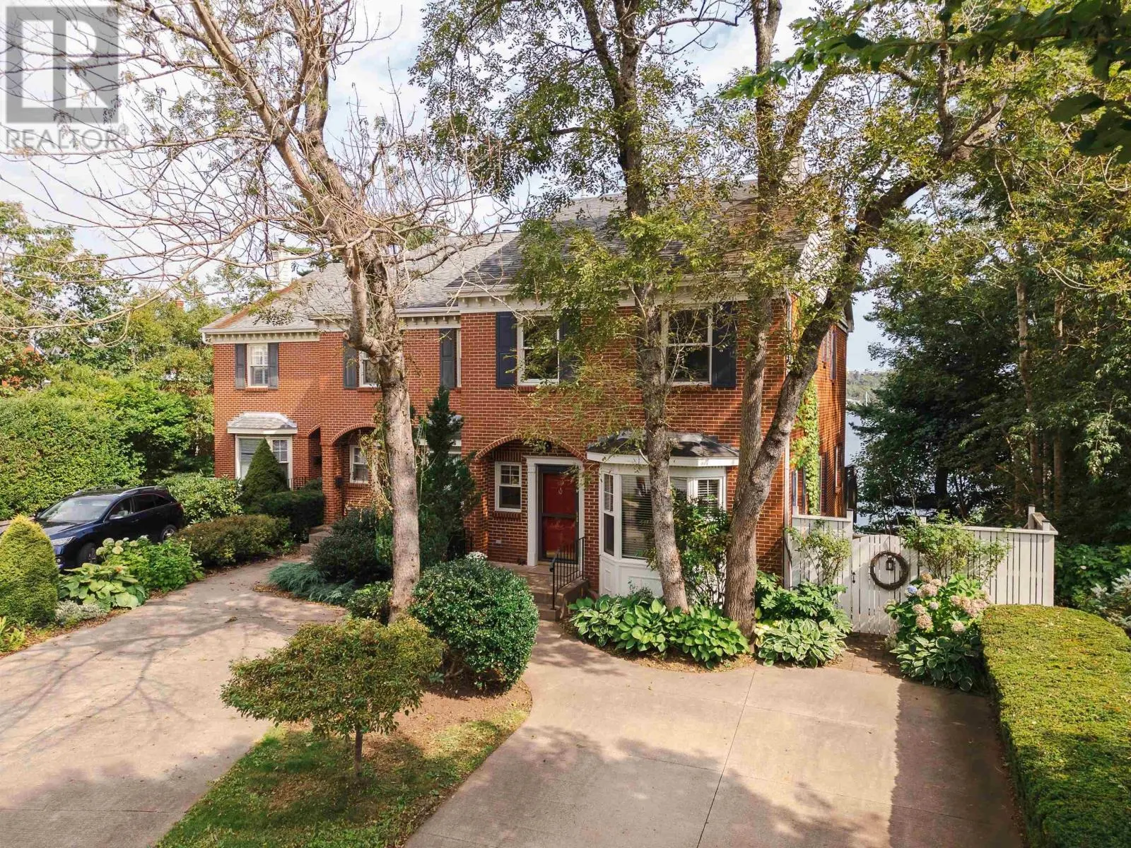 69 Anchor Drive