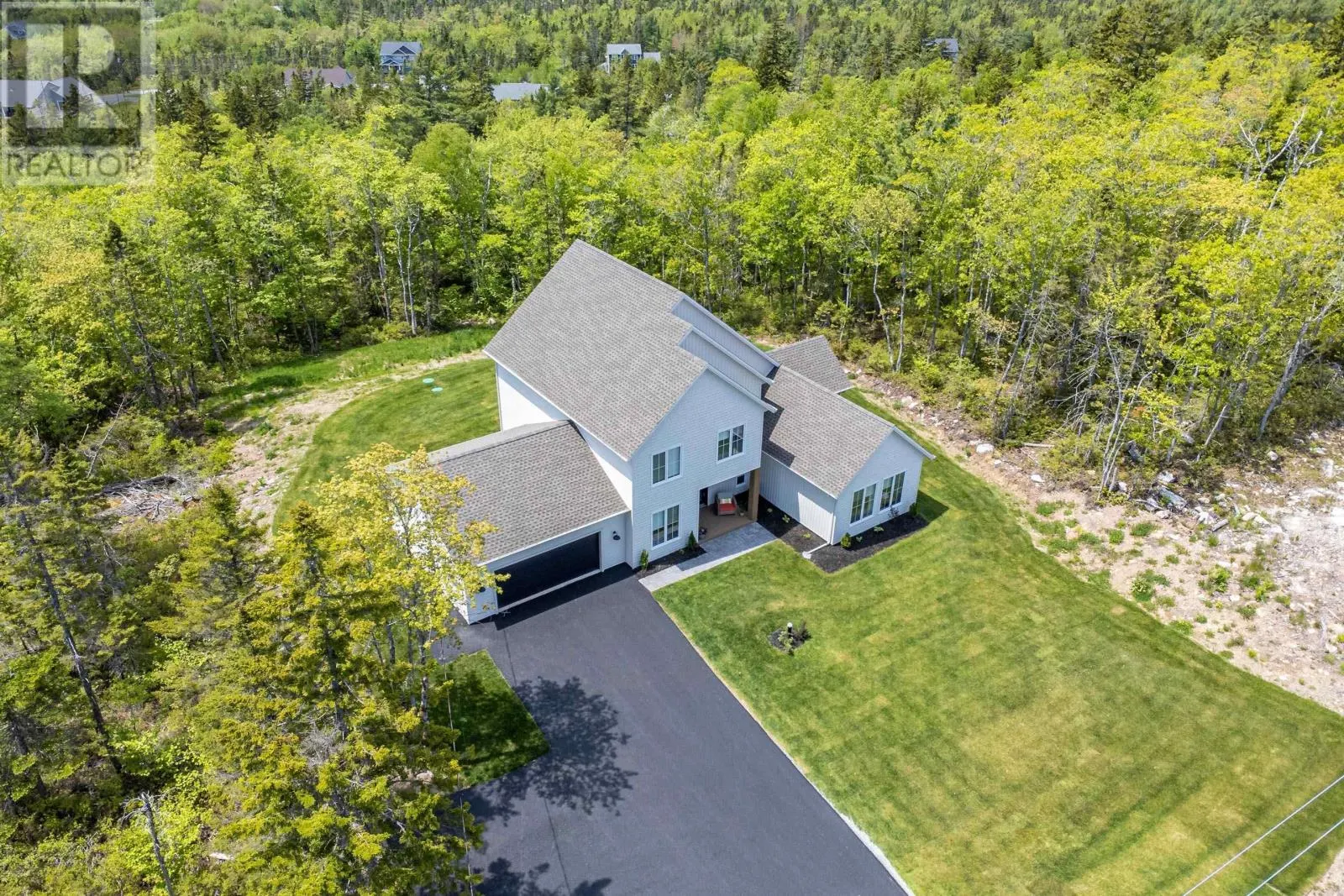 1169 Fleetwood Drive