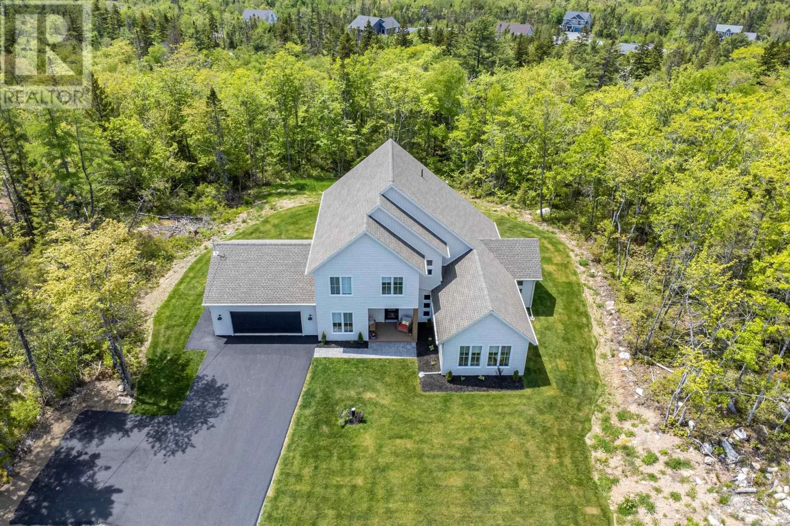1169 Fleetwood Drive