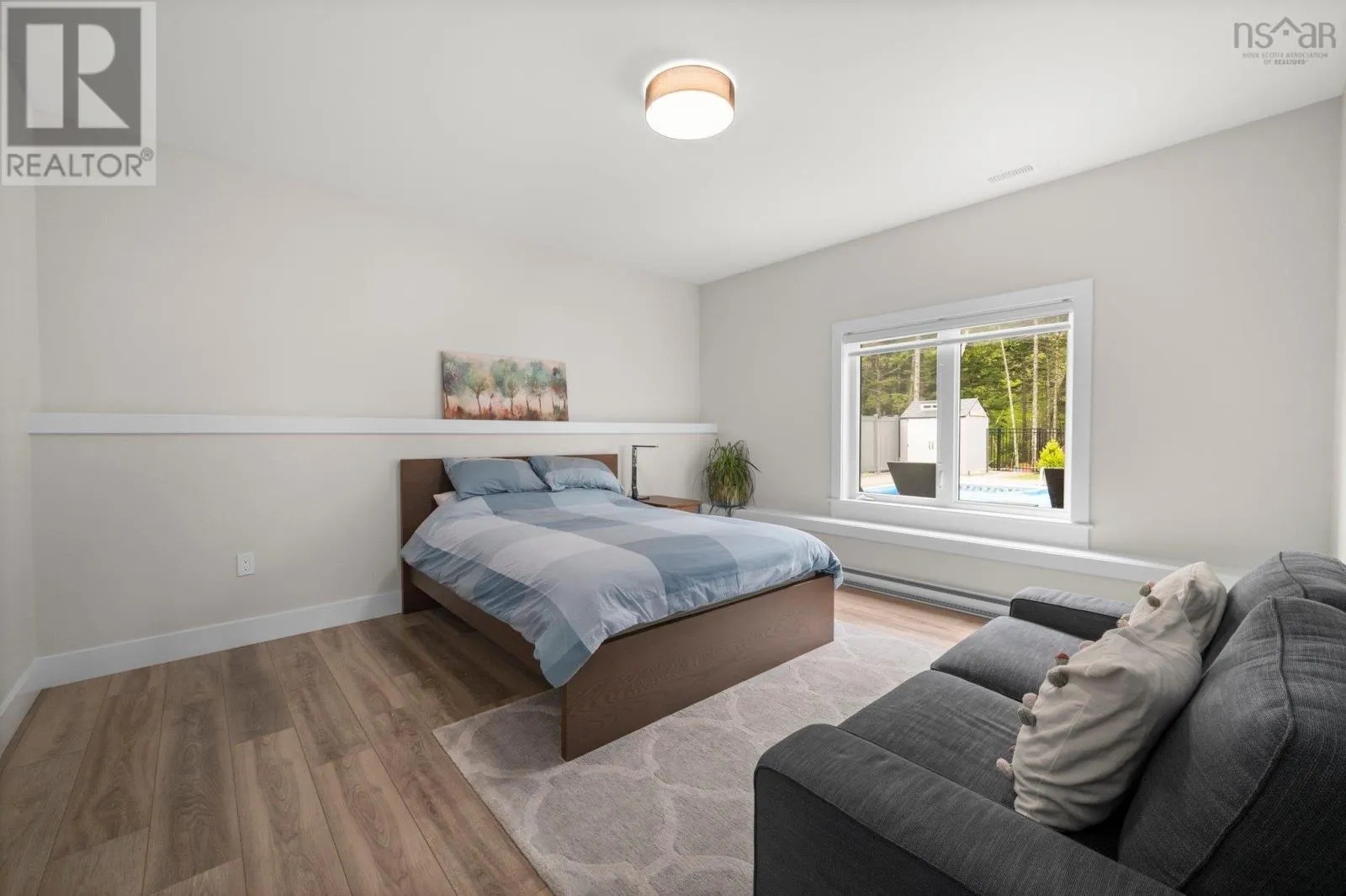 33 Cairnstone Lane