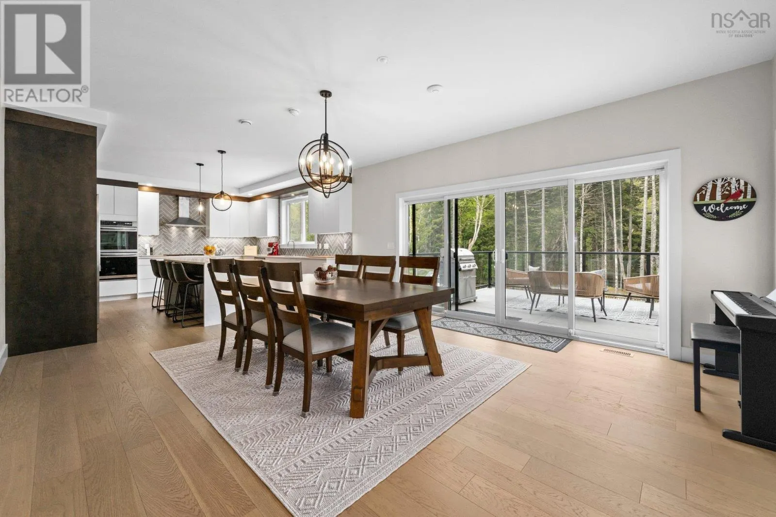 33 Cairnstone Lane