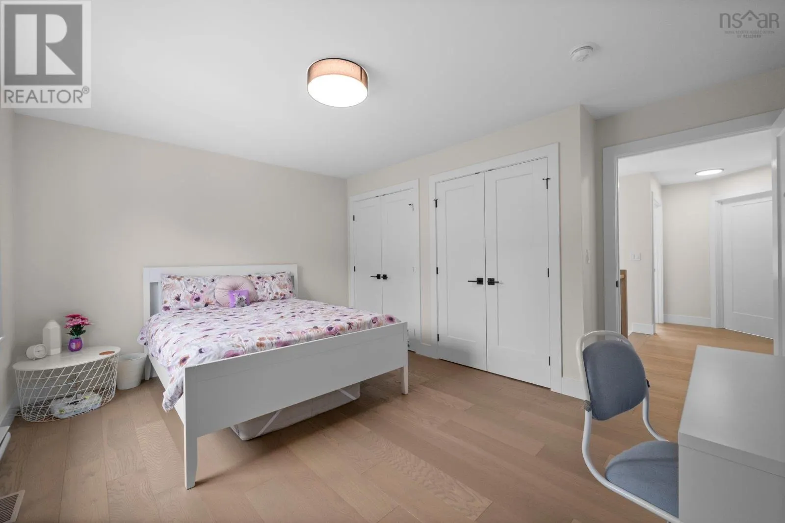 33 Cairnstone Lane