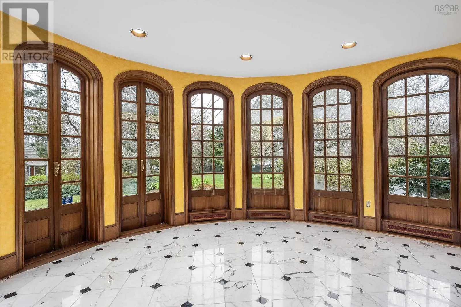 1462 Thornvale Avenue|1445 Birchdale Ave
