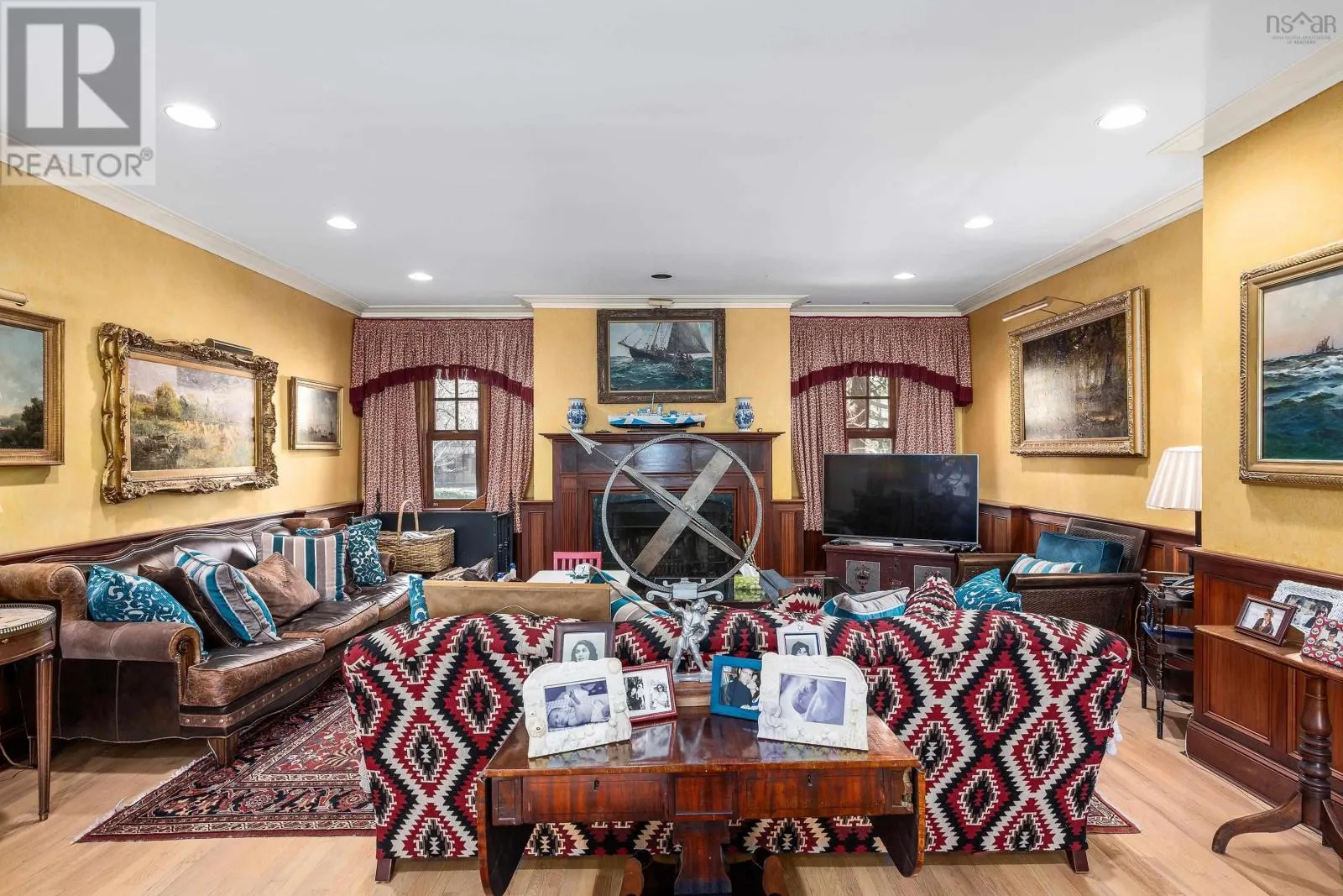 1462 Thornvale Avenue|1445 Birchdale Ave