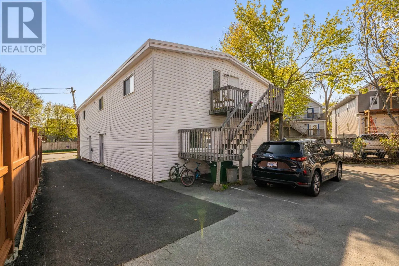 7 Pleasant Street