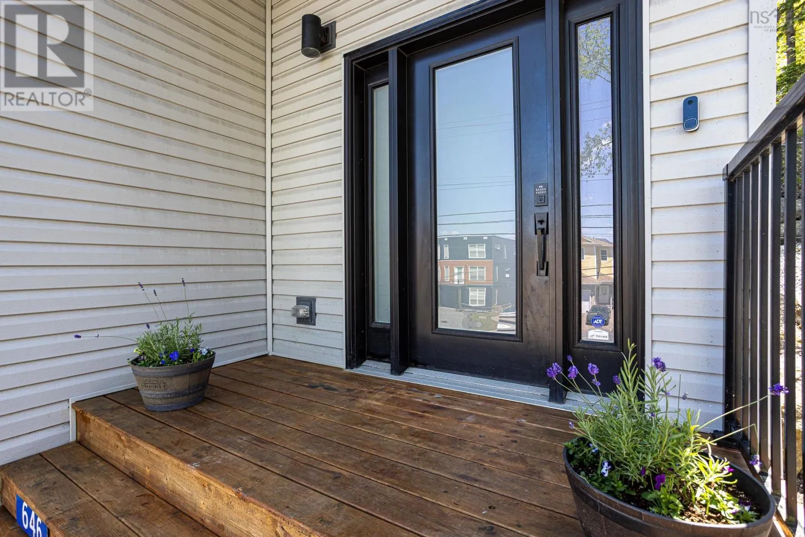646 St. Margarets Bay Road