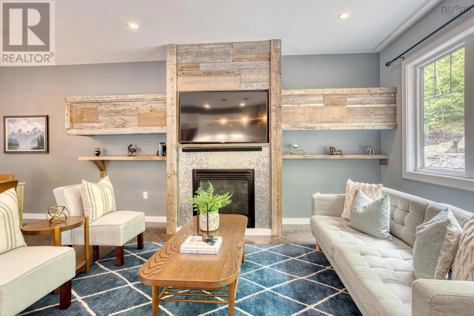 646 St. Margarets Bay Road