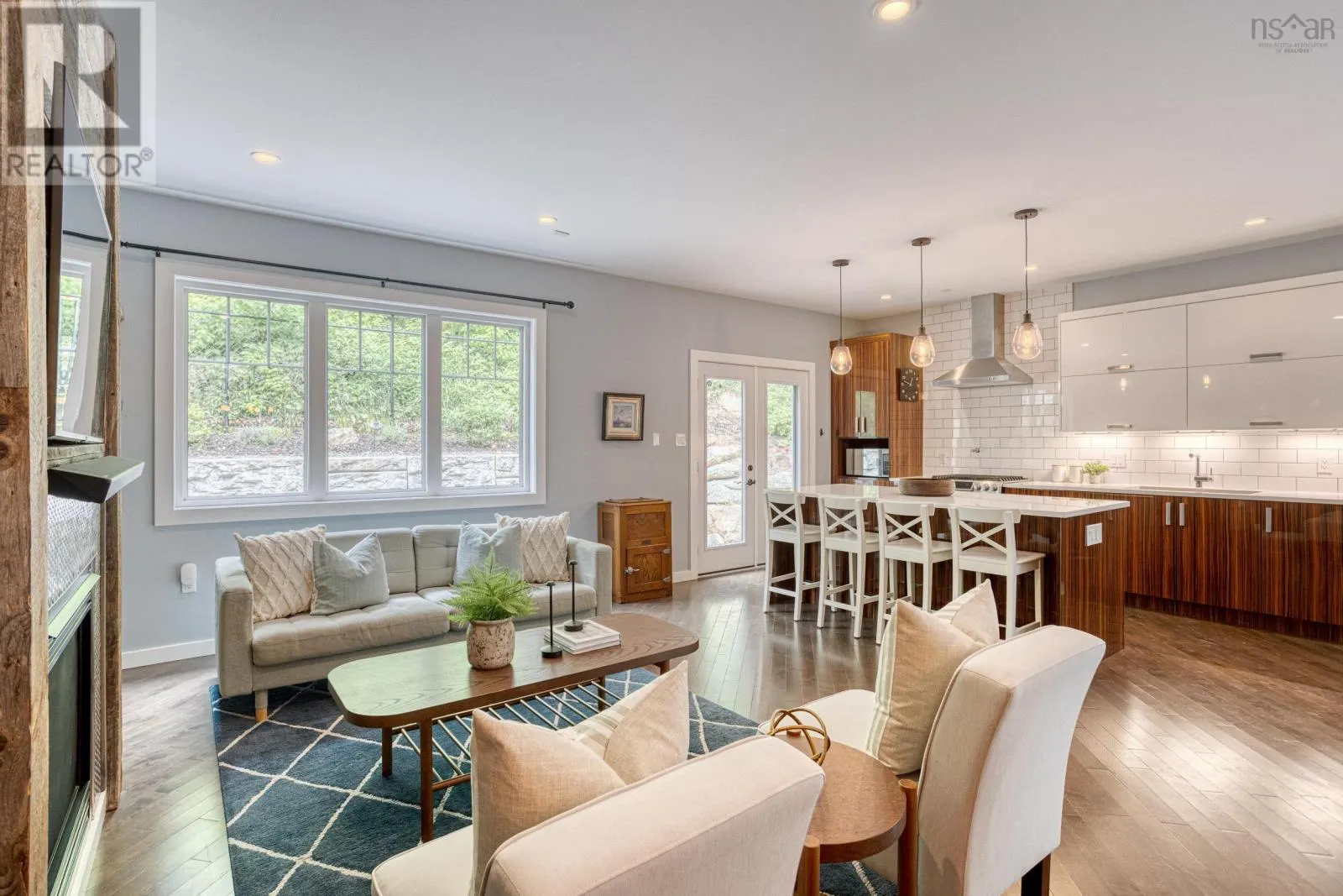 646 St. Margarets Bay Road