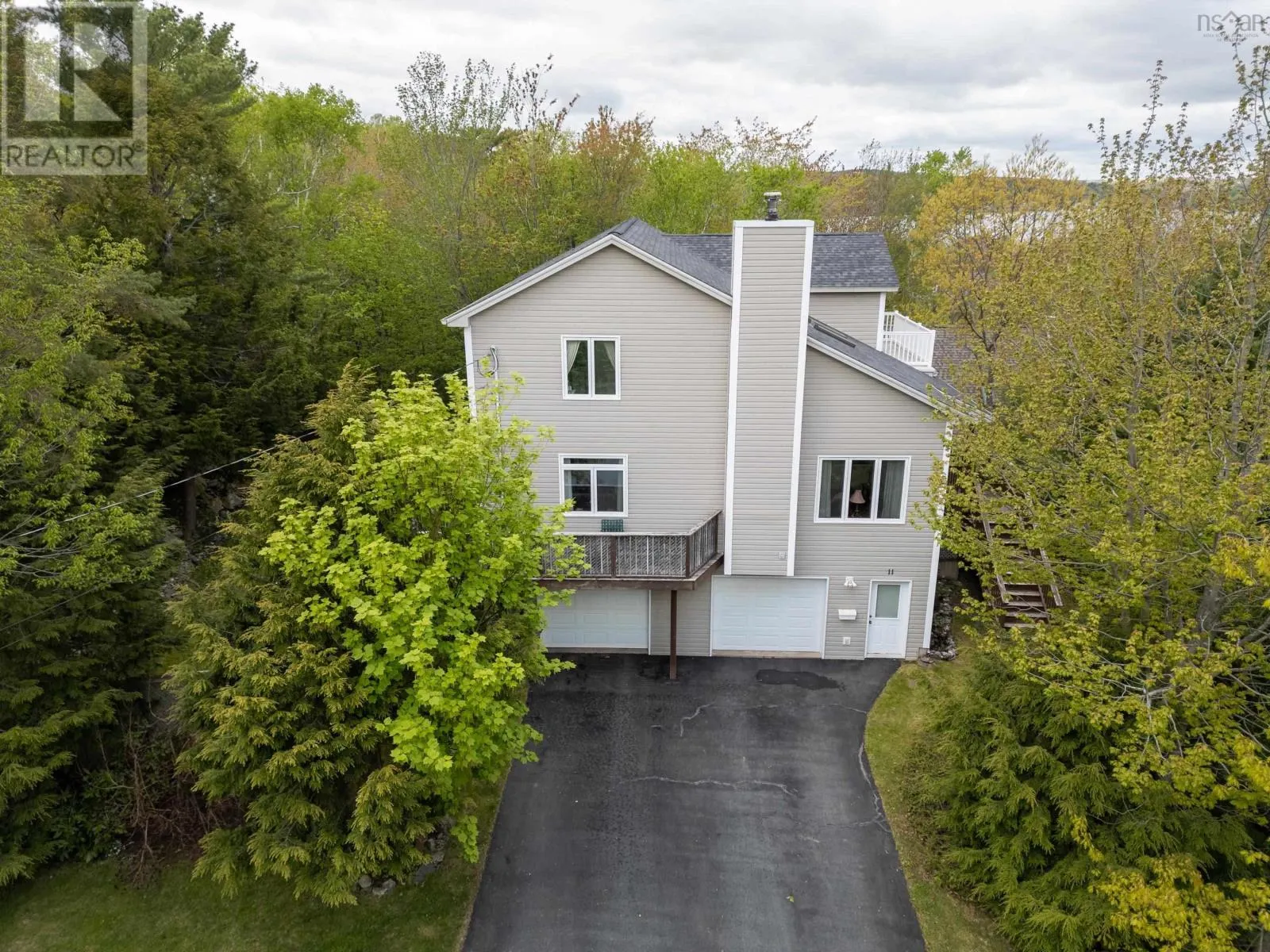 11 Millview Avenue