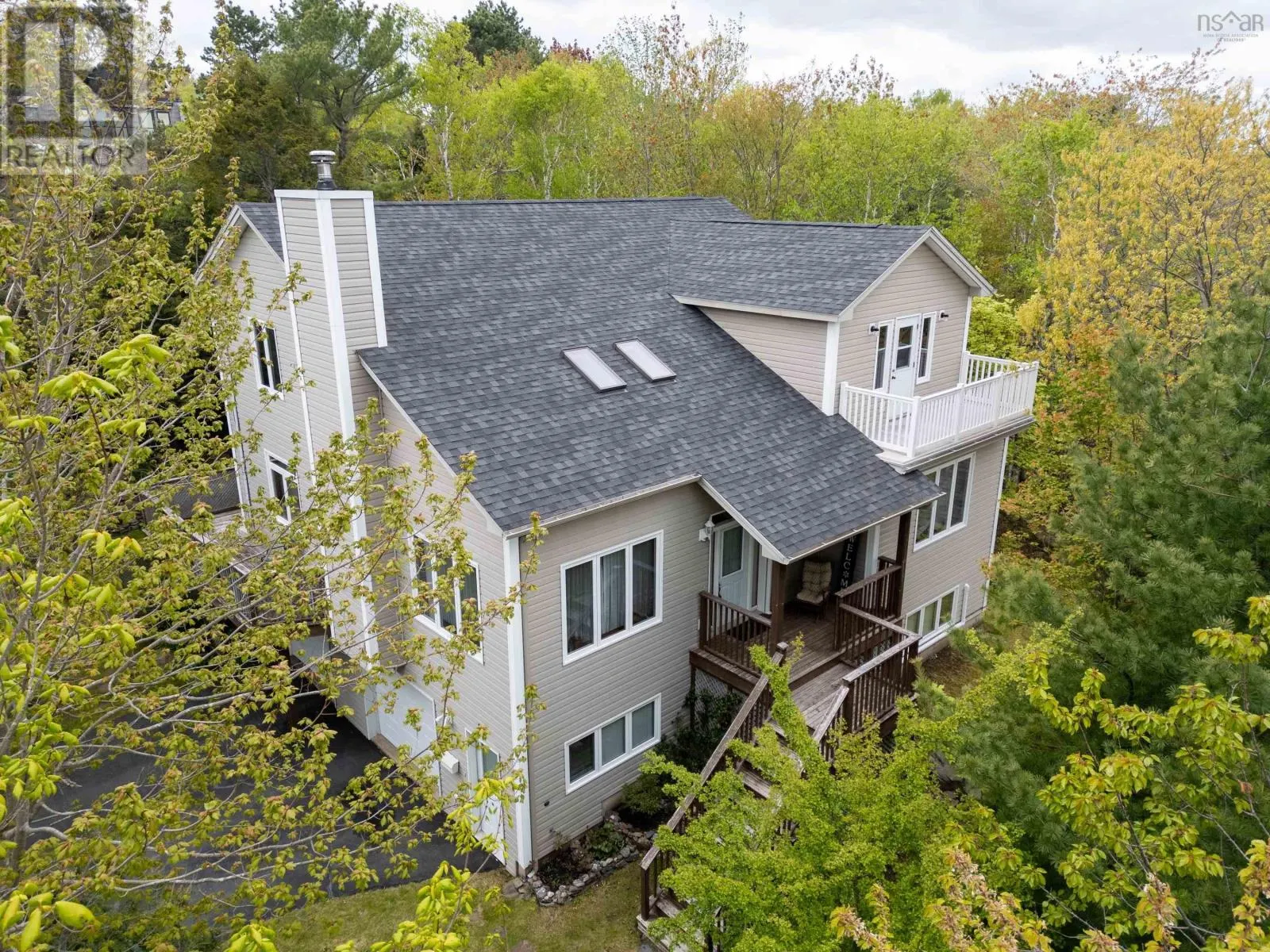11 Millview Avenue