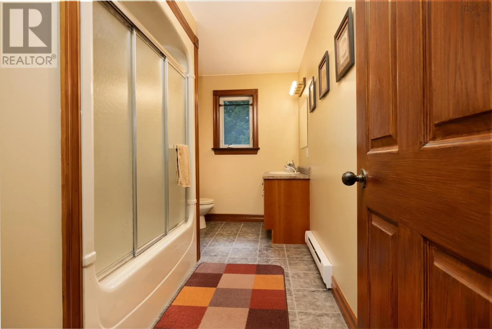 11 Millview Avenue