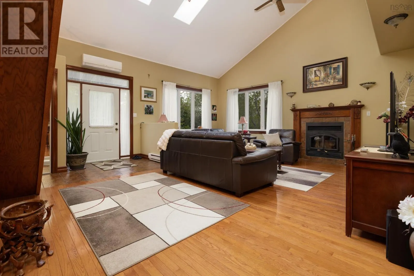 11 Millview Avenue