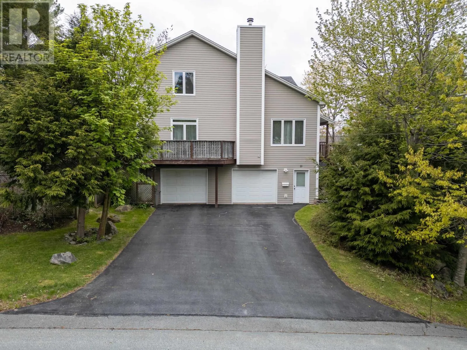 11 Millview Avenue