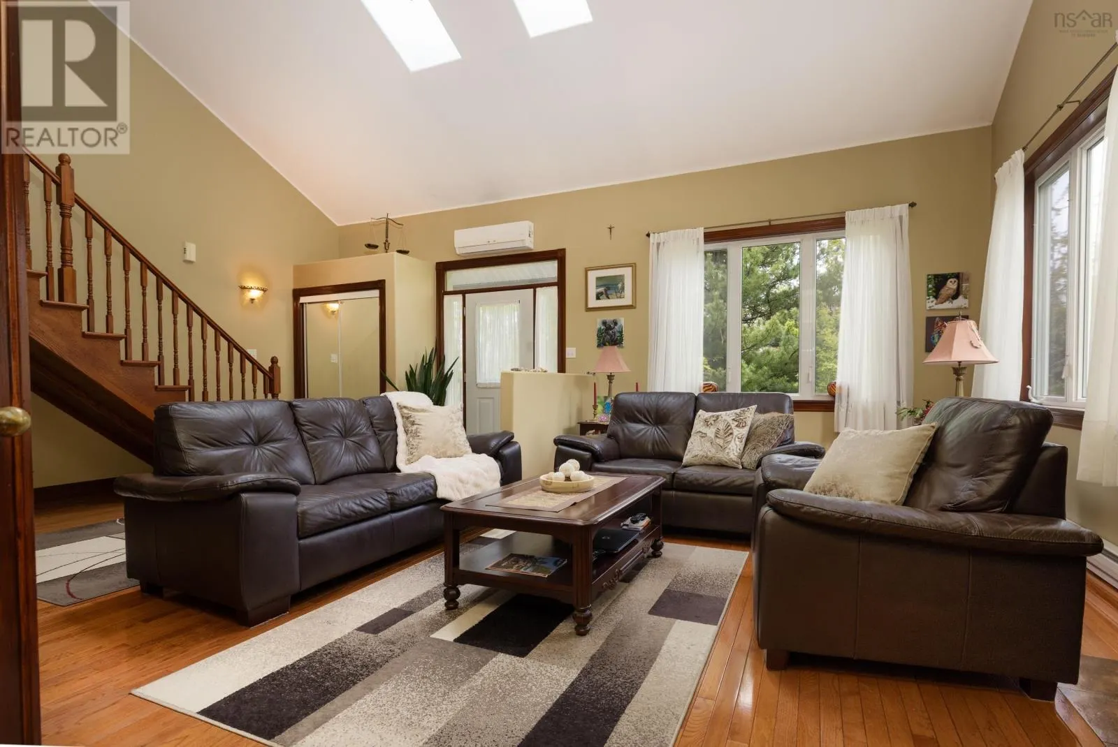 11 Millview Avenue