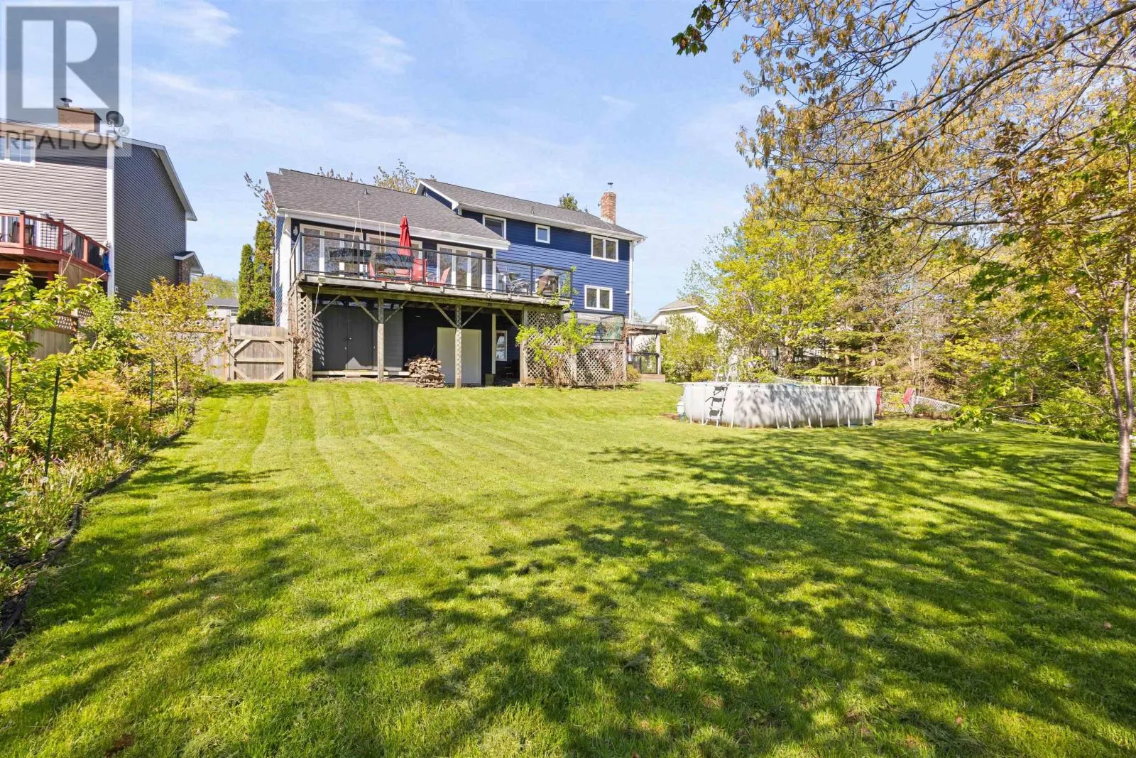 122 Peregrine Crescent