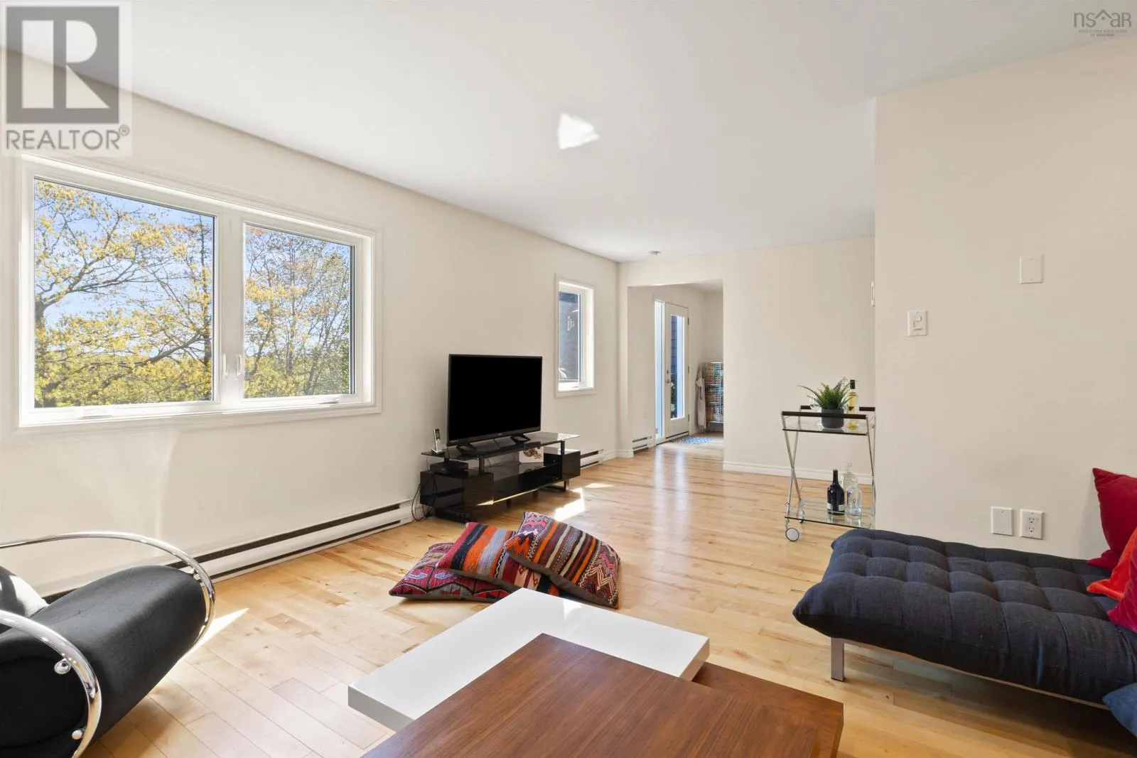 122 Peregrine Crescent