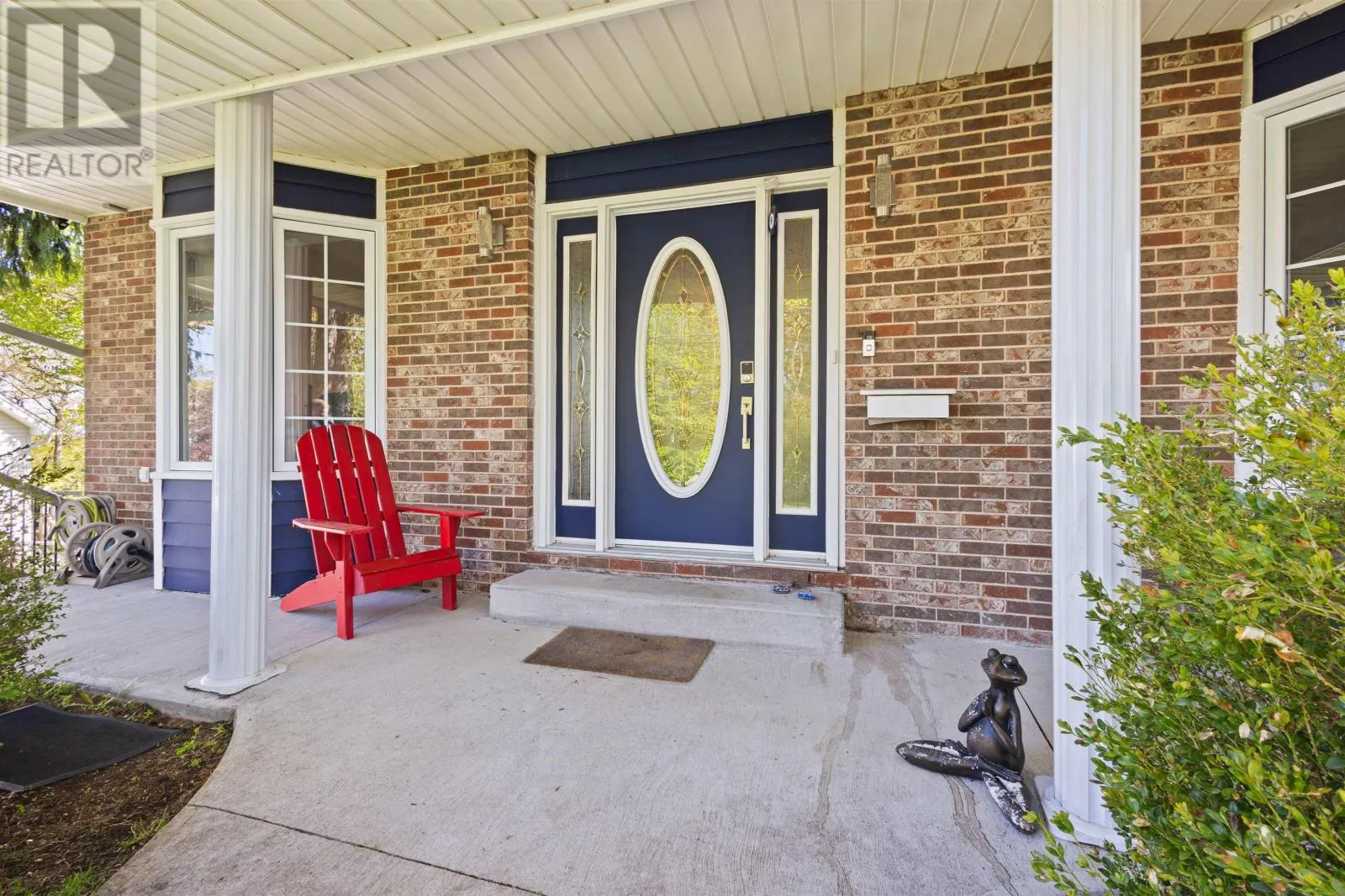 122 Peregrine Crescent
