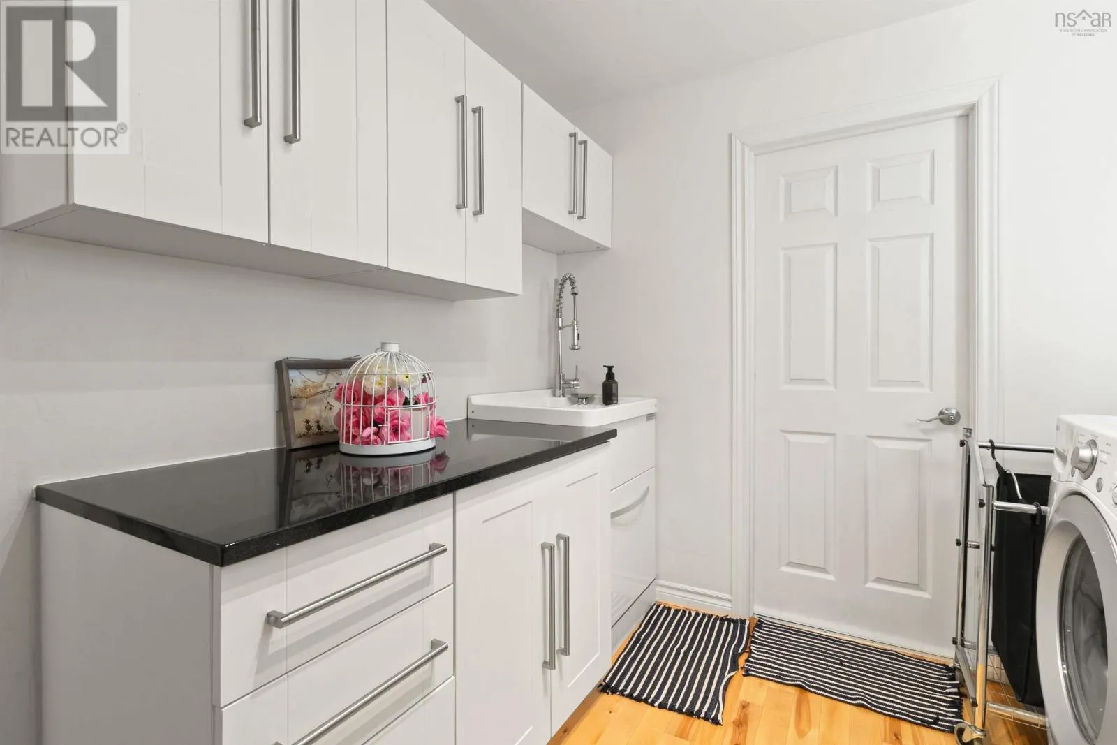 122 Peregrine Crescent