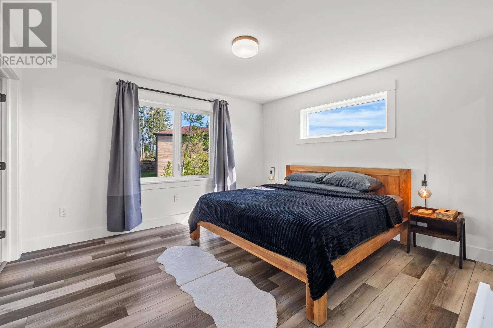 33 Beacon Hill Drive