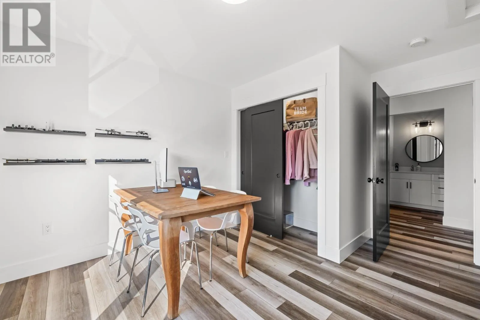33 Beacon Hill Drive