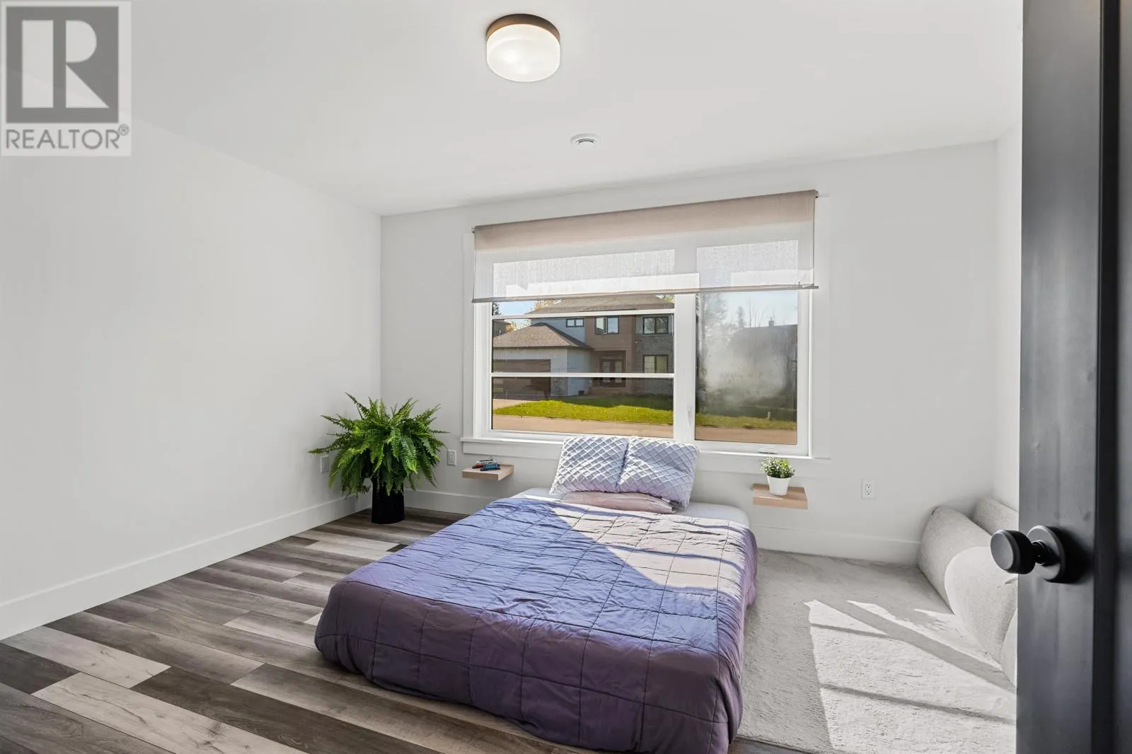 33 Beacon Hill Drive