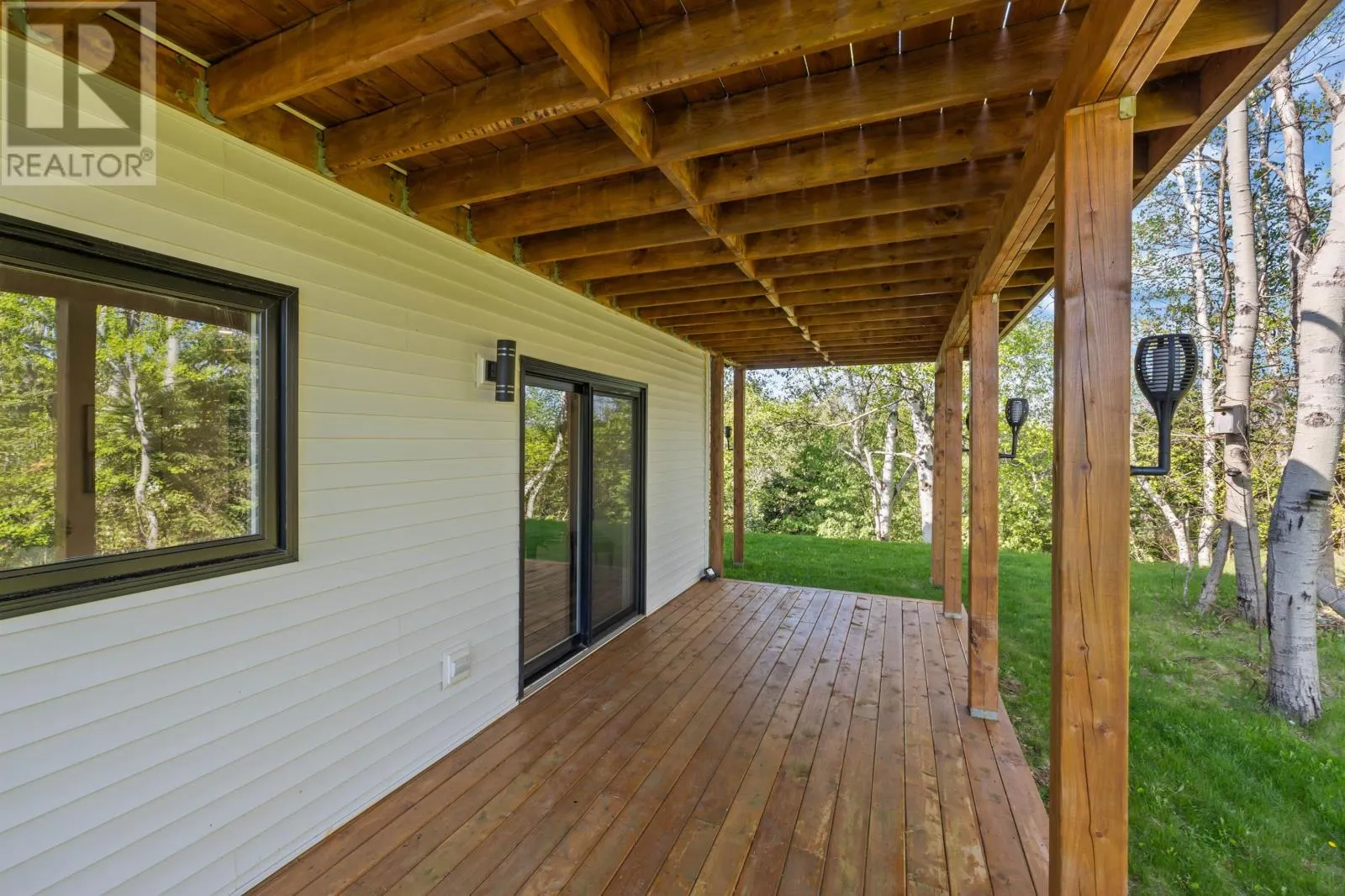 33 Beacon Hill Drive
