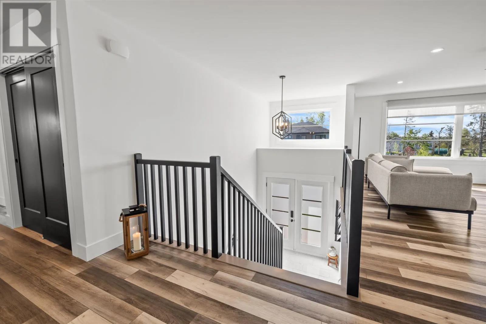 33 Beacon Hill Drive