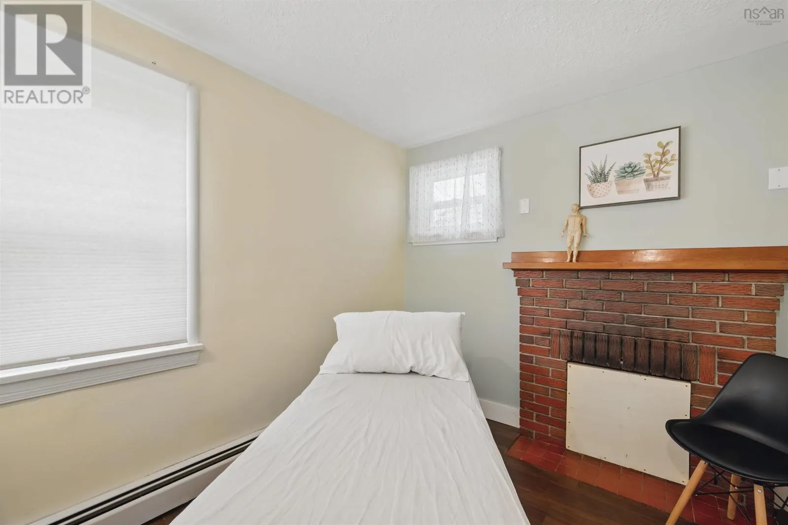 2655 Joseph Howe Drive