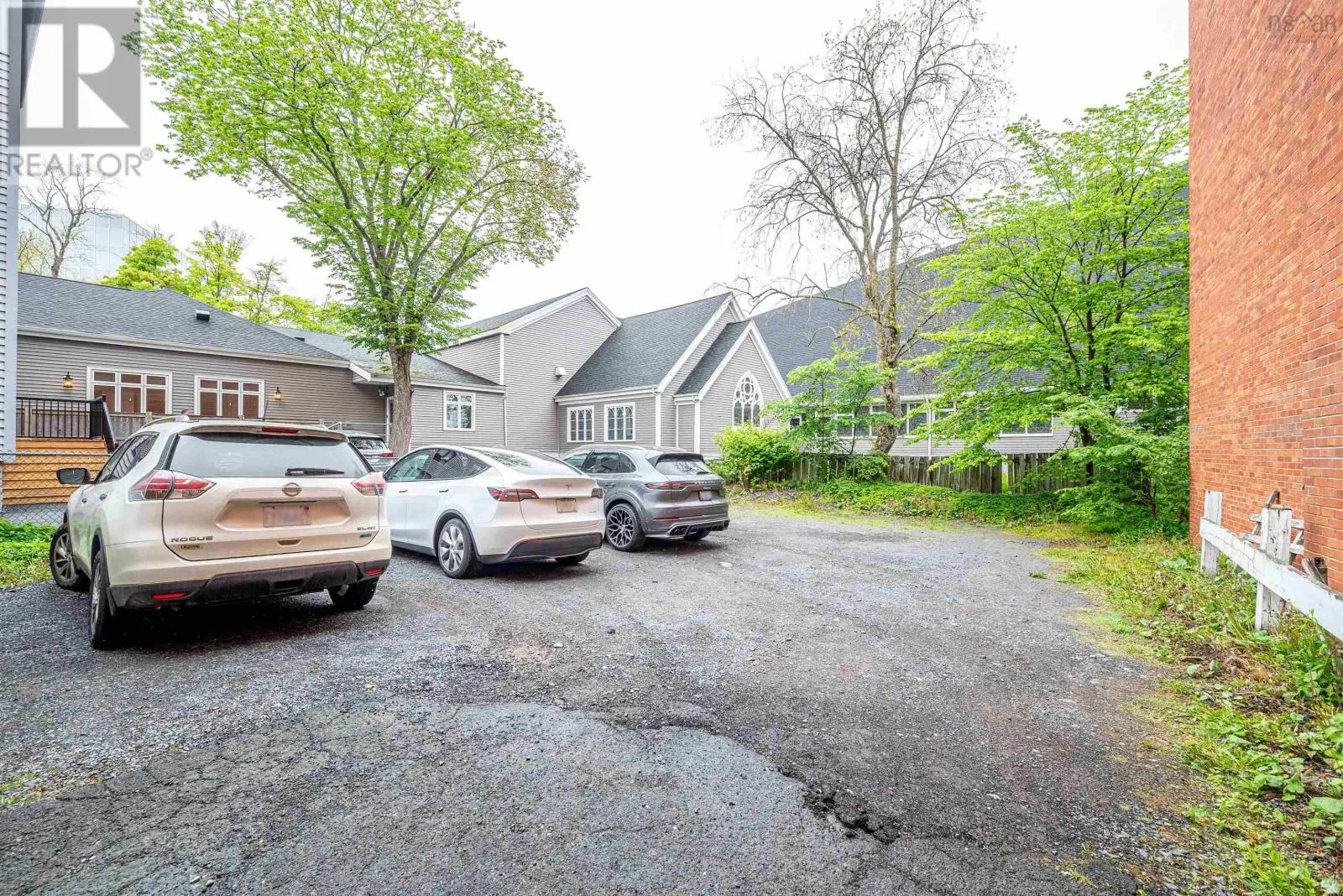 2655 Joseph Howe Drive