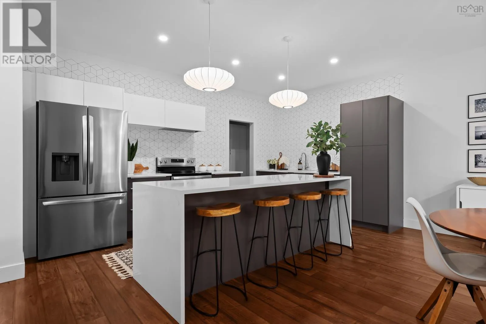 33 Merlot Court