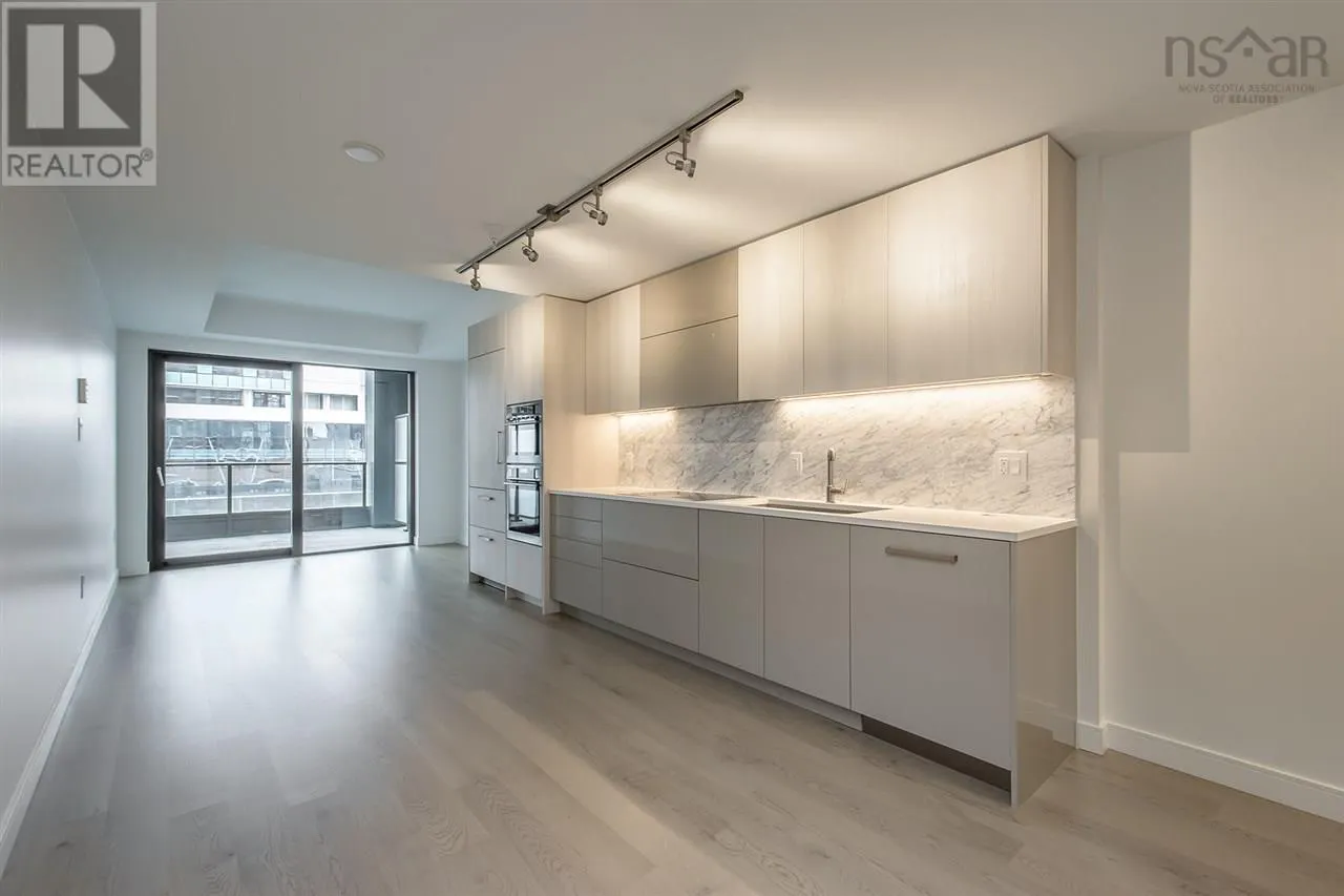 902 1650 GRANVILLE Street