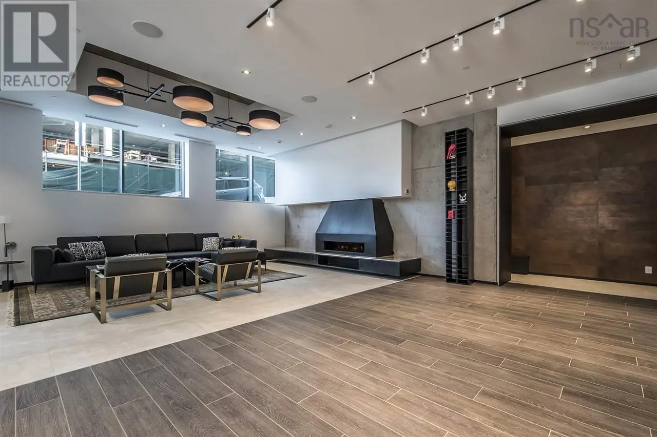 902 1650 GRANVILLE Street