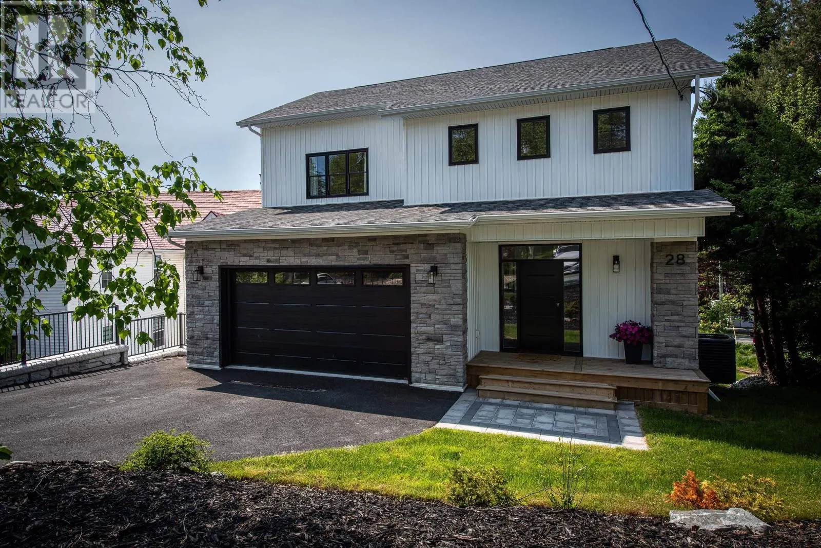 28 Joaquina Court