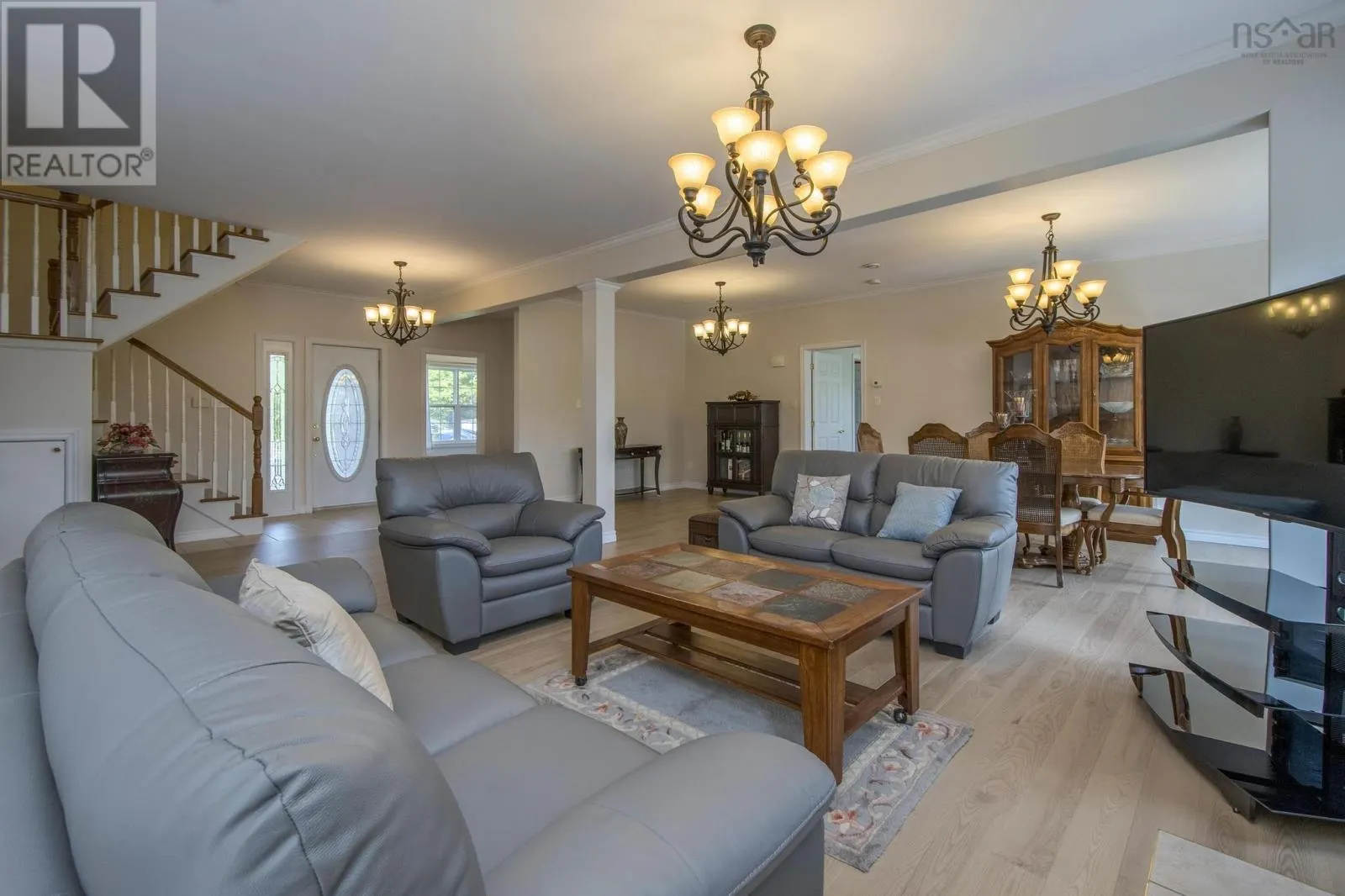 31 Grebe Avenue