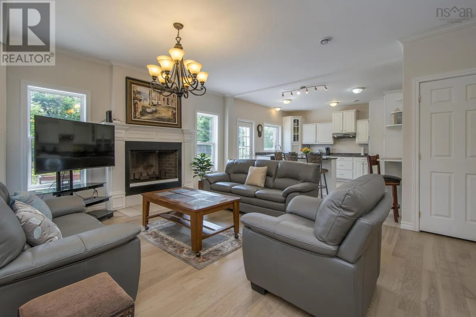 31 Grebe Avenue